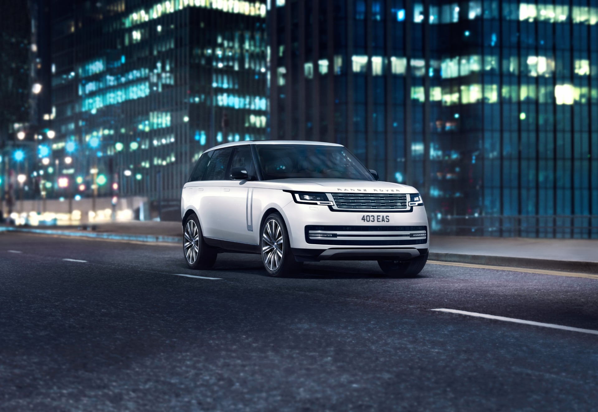 Range Rover Autobiography at 640 x 1136 iPhone 5 size wallpapers HD quality