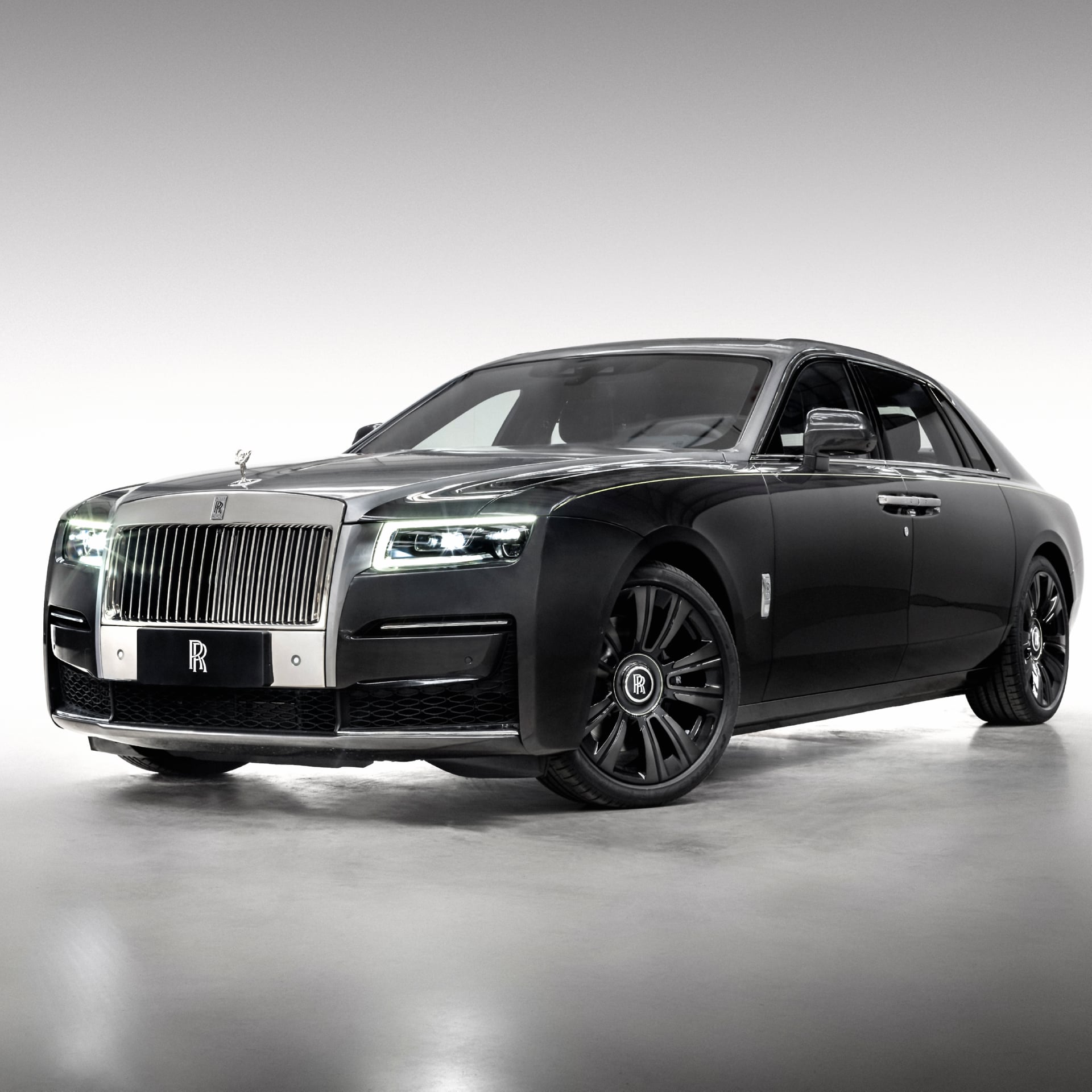 Rolls-Royce Ghost Extended Urban Sanctuary at 1334 x 750 iPhone 7 size wallpapers HD quality