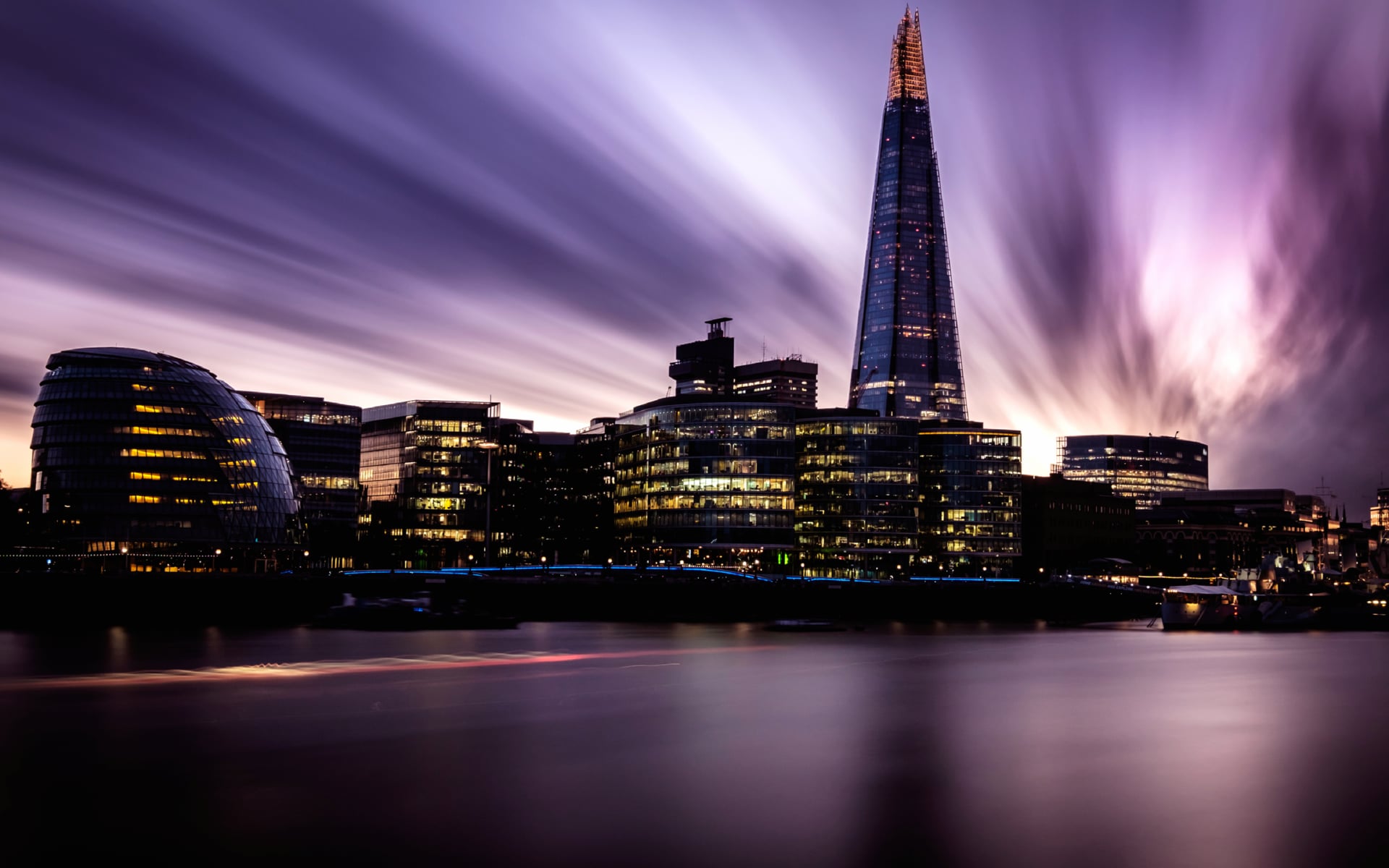 The Shard at 320 x 480 iPhone size wallpapers HD quality