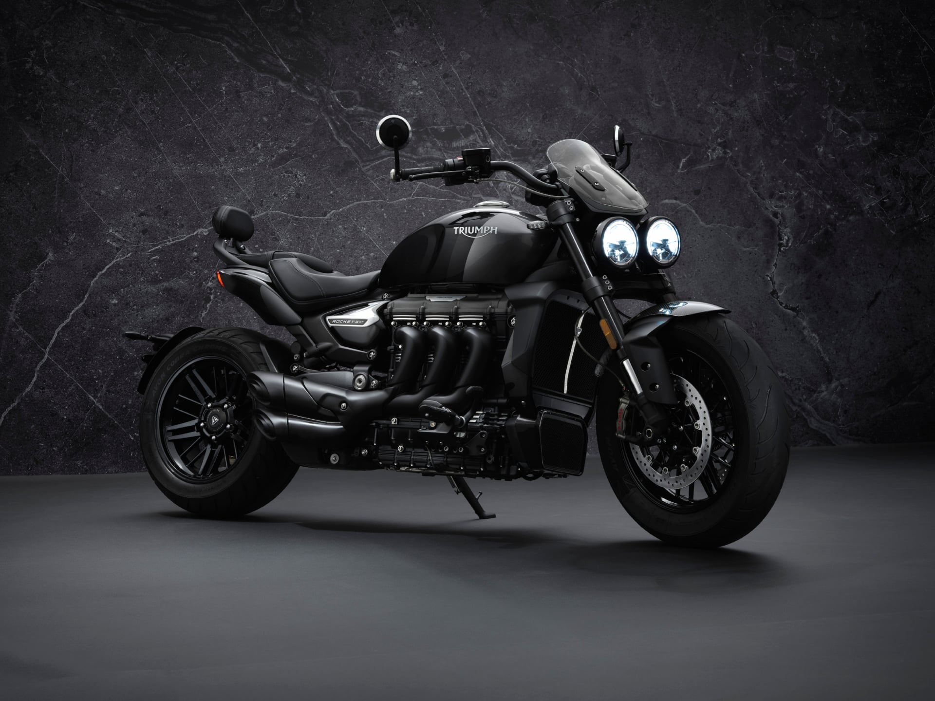 Triumph Rocket 3 GT Triple Black at 320 x 480 iPhone size wallpapers HD quality