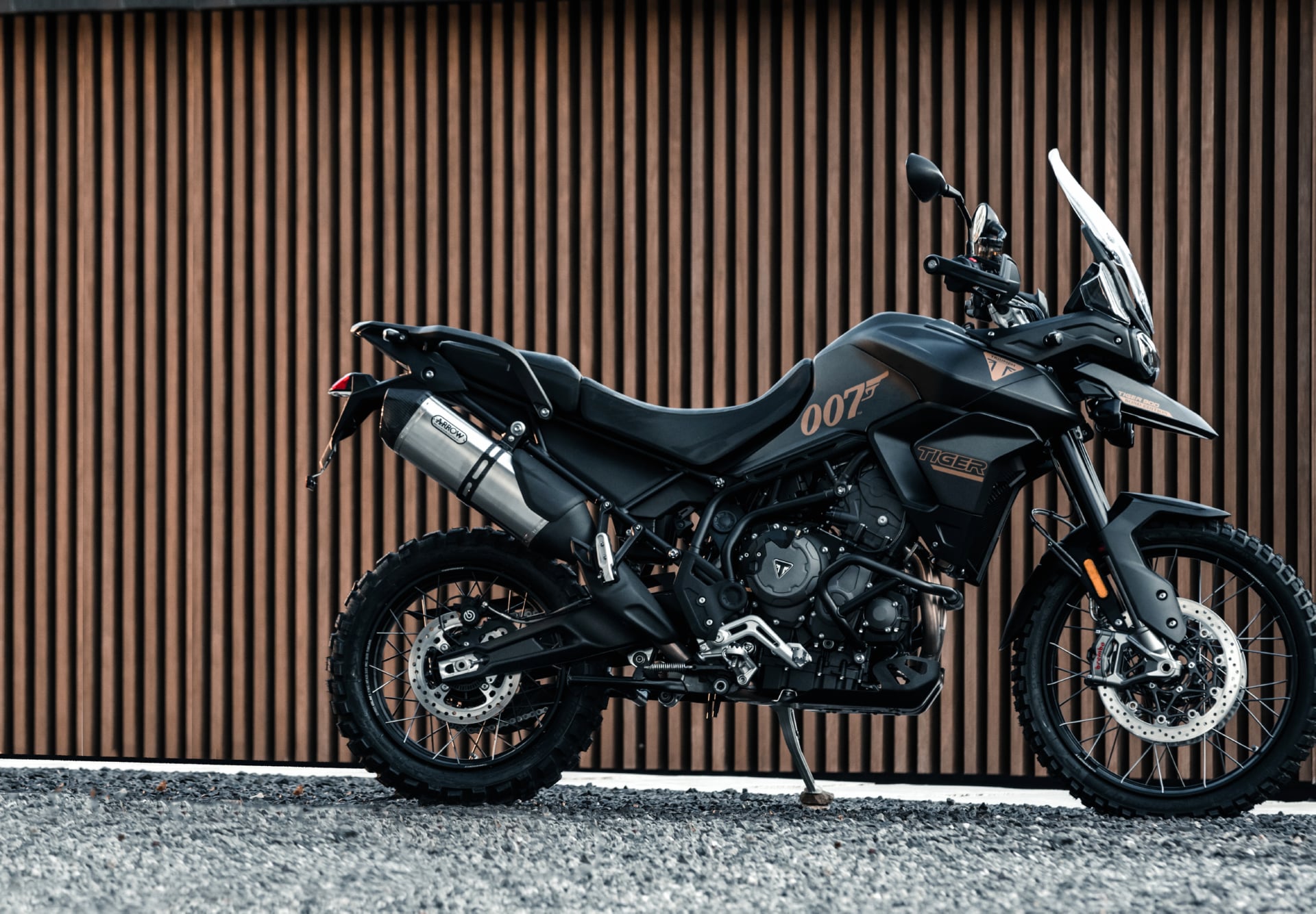 Triumph Tiger 900 Bond Edition at 640 x 1136 iPhone 5 size wallpapers HD quality