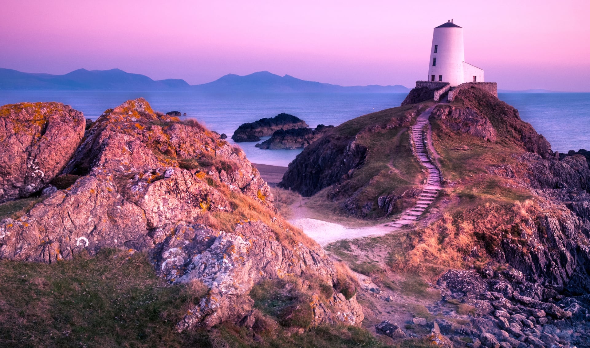 Twr Mawr Lighthouse at 1024 x 1024 iPad size wallpapers HD quality