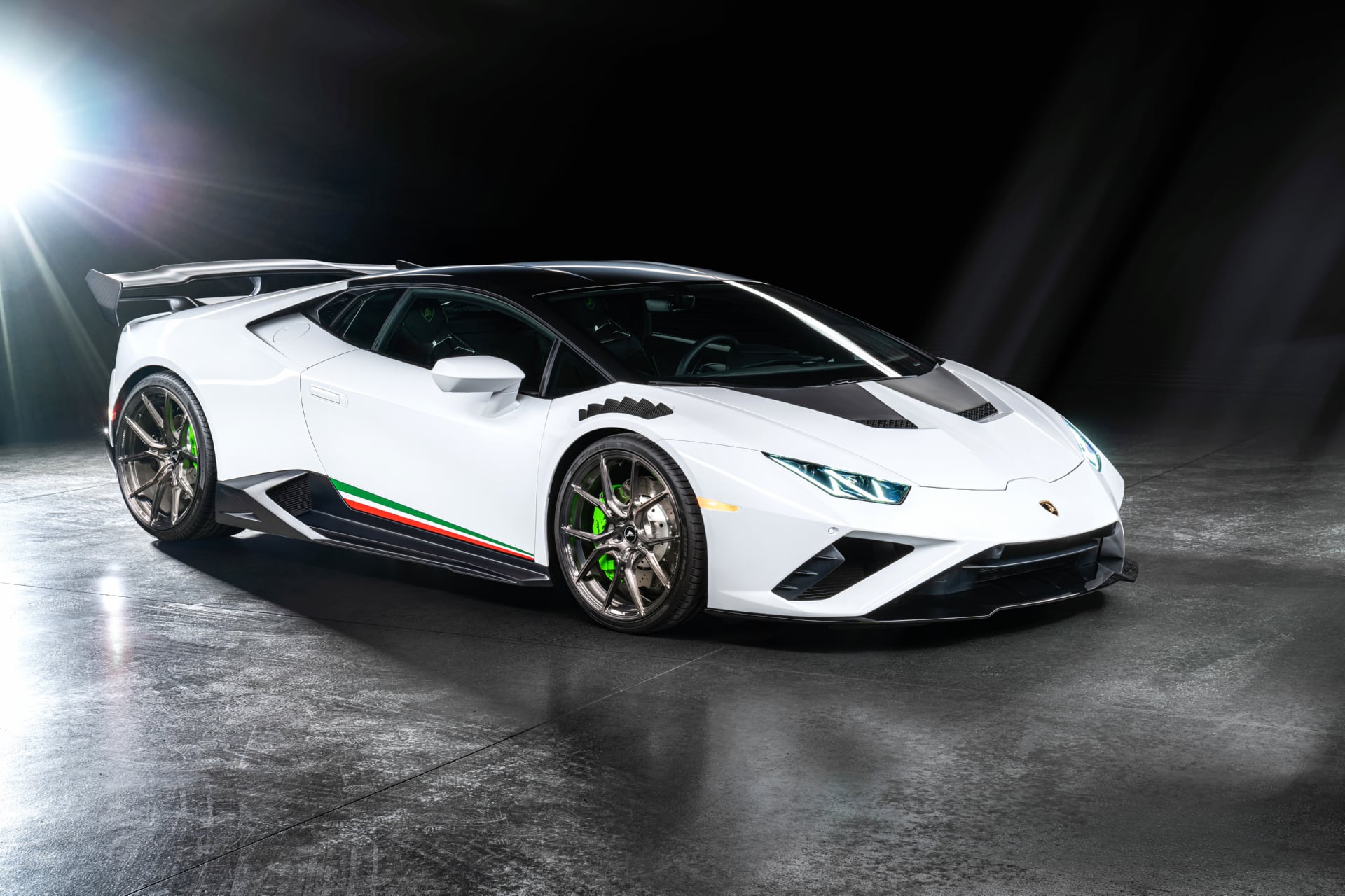 Vorsteiner Lamborghini Huracán EVO RWD Monza at 640 x 960 iPhone 4 size wallpapers HD quality