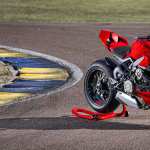 Ducati Streetfighter V4 S image
