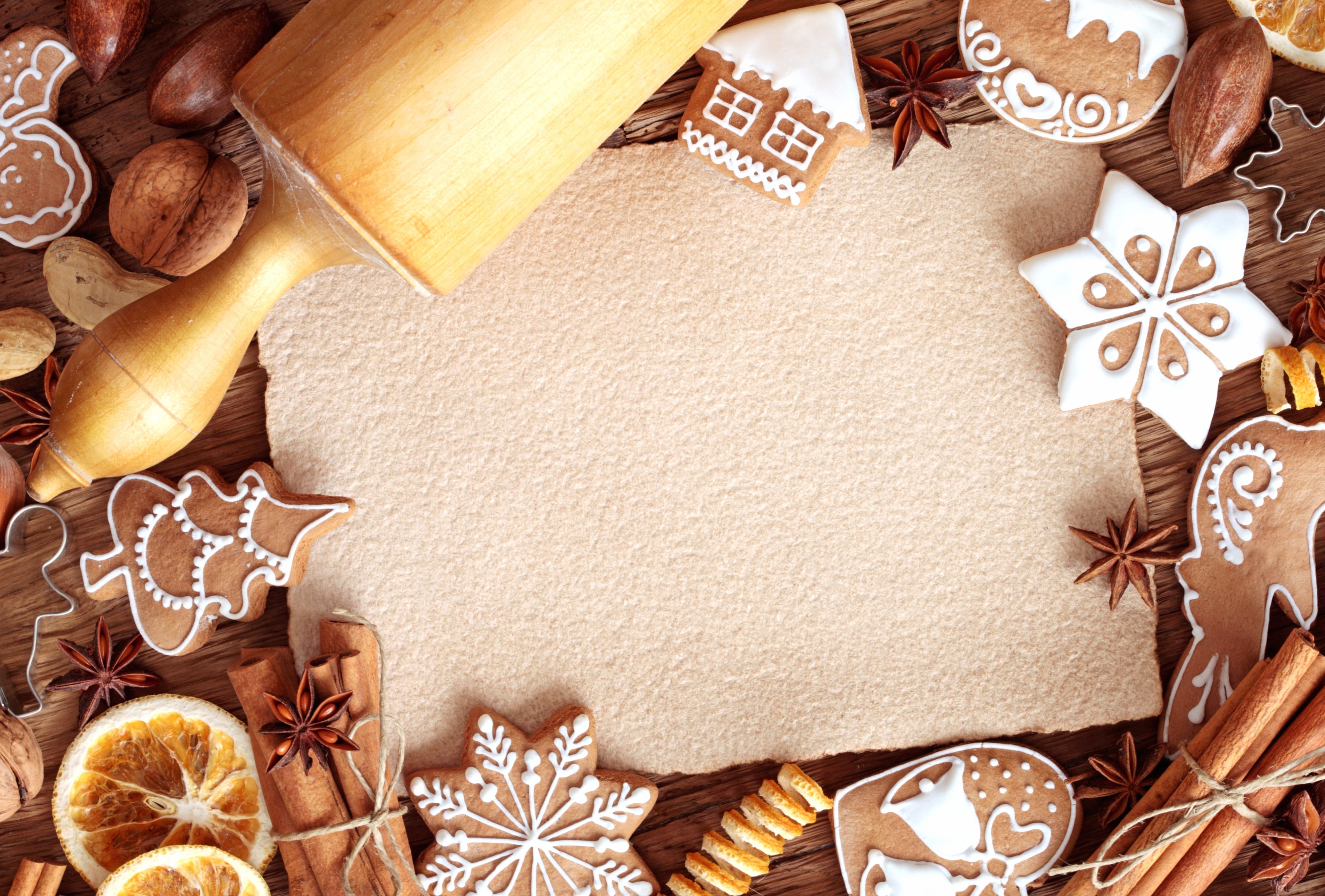 4K Ultra HD Holiday Gingerbread Cookies at 640 x 1136 iPhone 5 size wallpapers HD quality