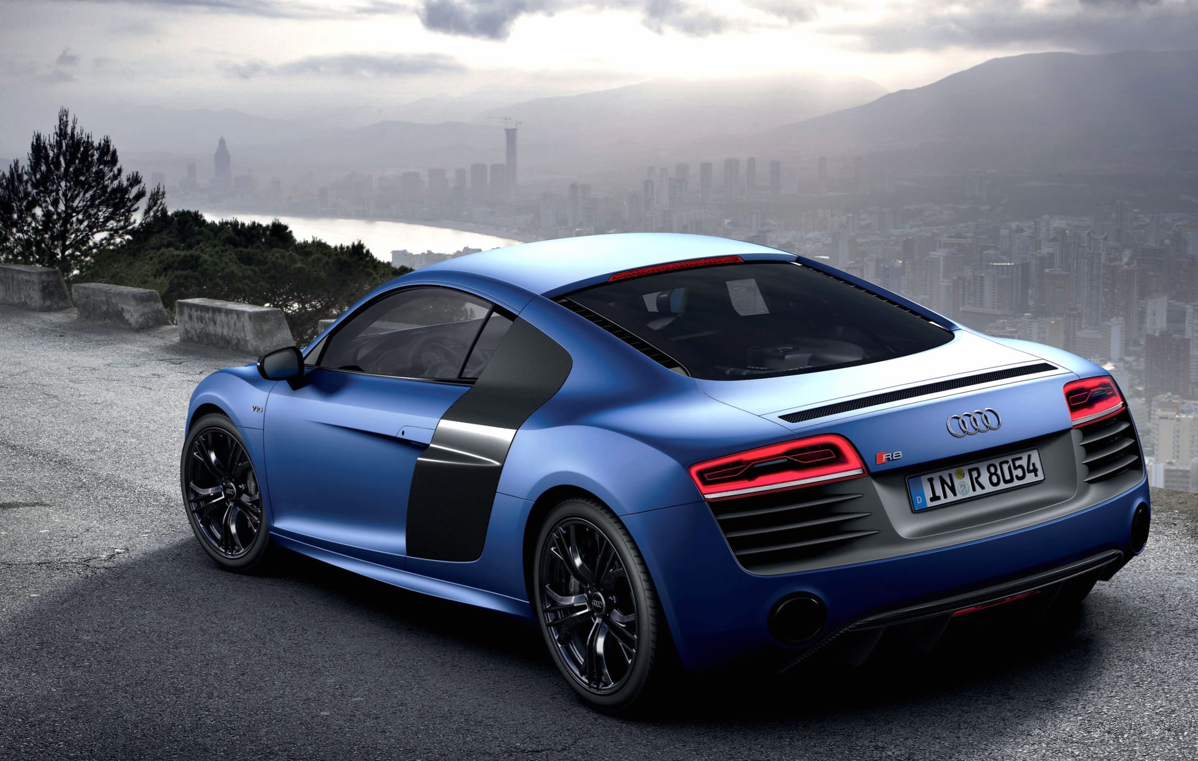 Audi R8 V10 Plus Stunning of a Supercar wallpapers HD quality