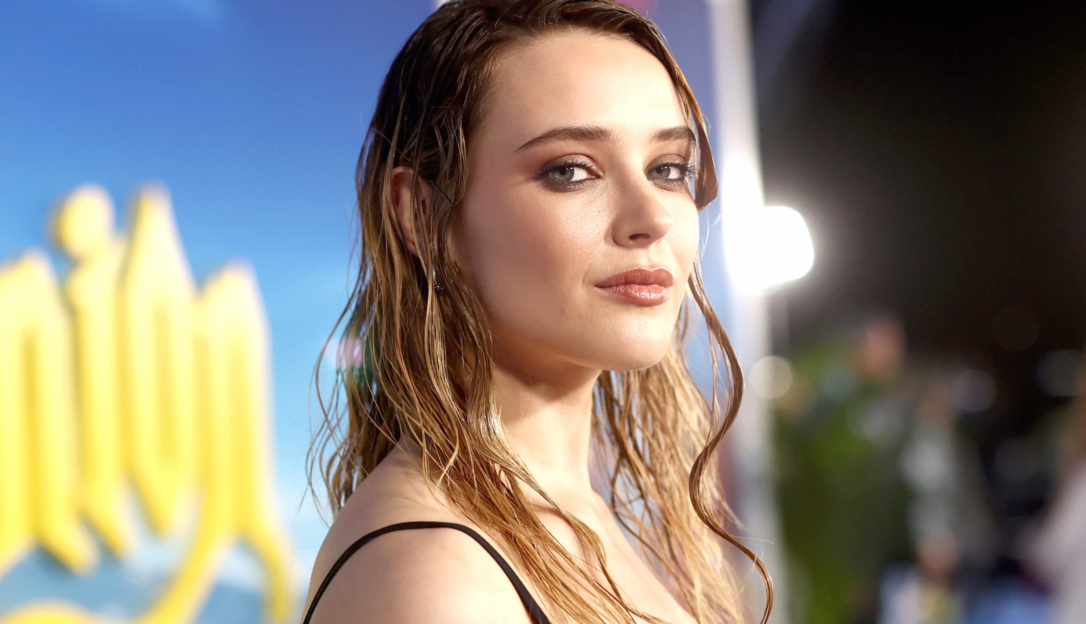 Beautiful actress Katherine Langford wallpapers HD quality