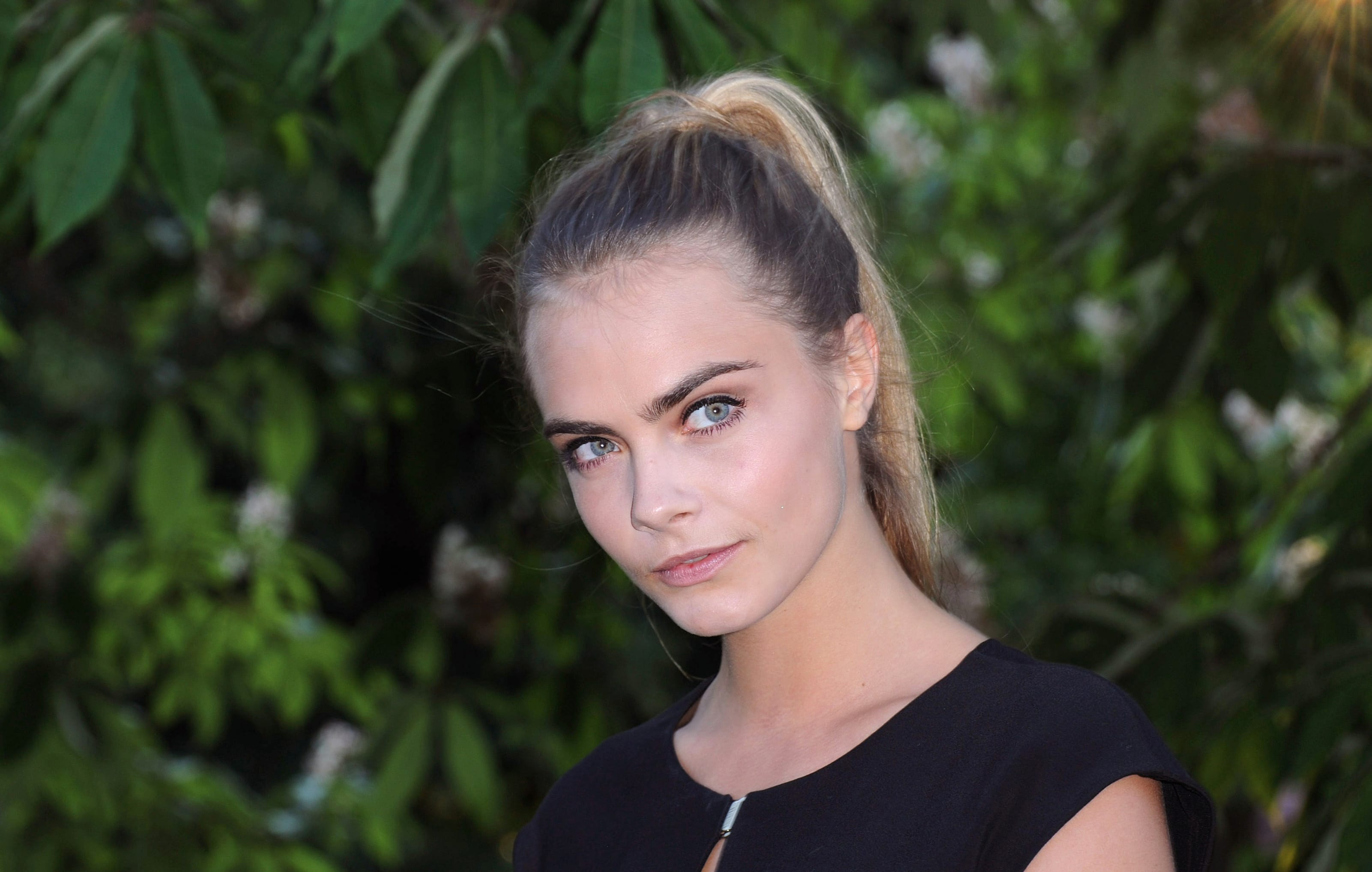 Blue Eyes Blonde Actress English Model Celebrity Cara Delevingne wallpapers HD quality