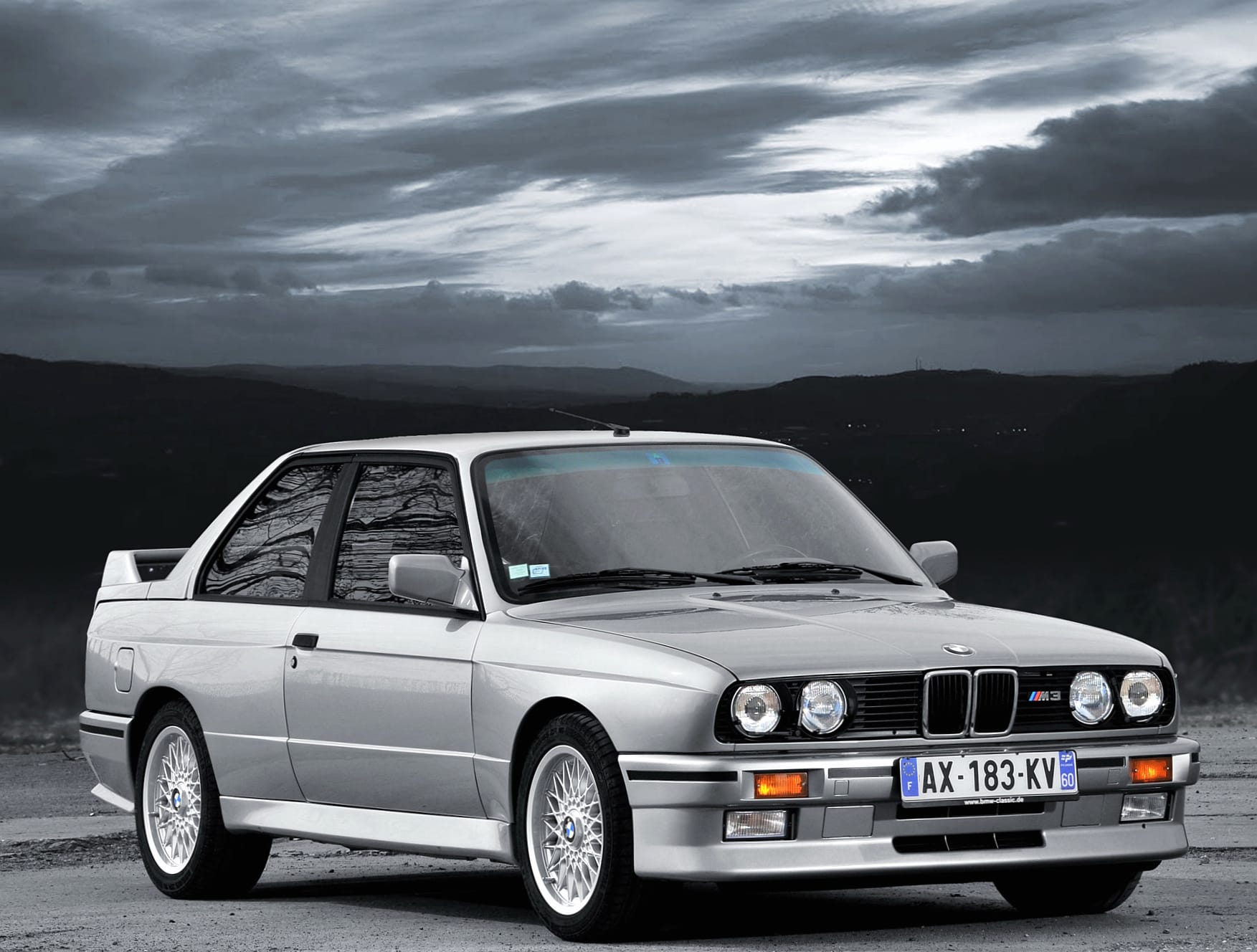 BMW E30 M3 A Classic Icon at 1280 x 960 size wallpapers HD quality