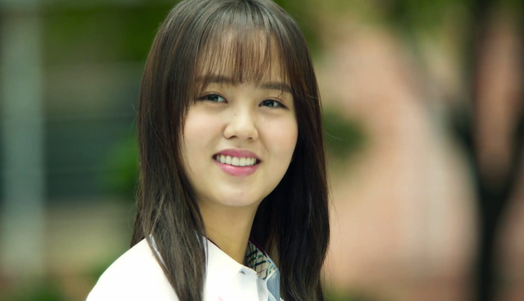 Bring It On Ghost Celebrity Kim So-hyun wallpapers HD quality