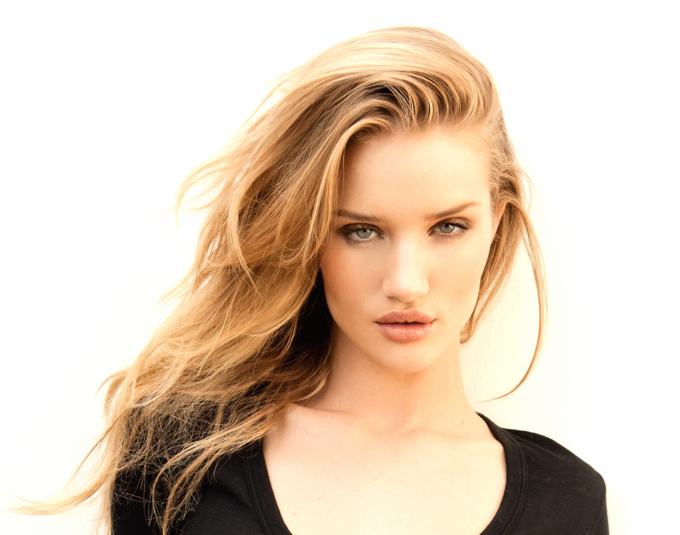 Celebrity Rosie Huntington-Whiteley Rosie Huntington-Whiteley wallpapers HD quality