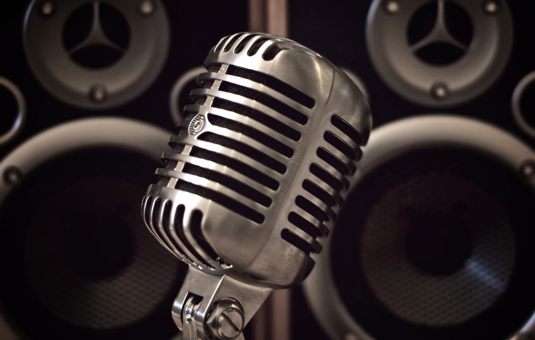 Classic Microphone Sound & Style Unite at 320 x 480 iPhone size wallpapers HD quality