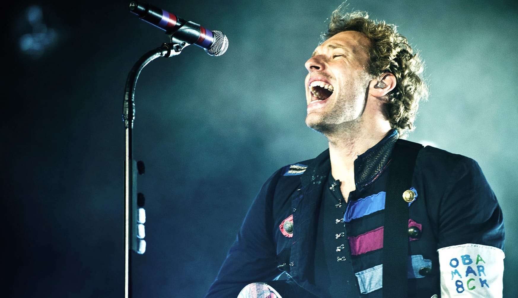 Coldplay A Moment of Passion in Music wallpapers HD quality