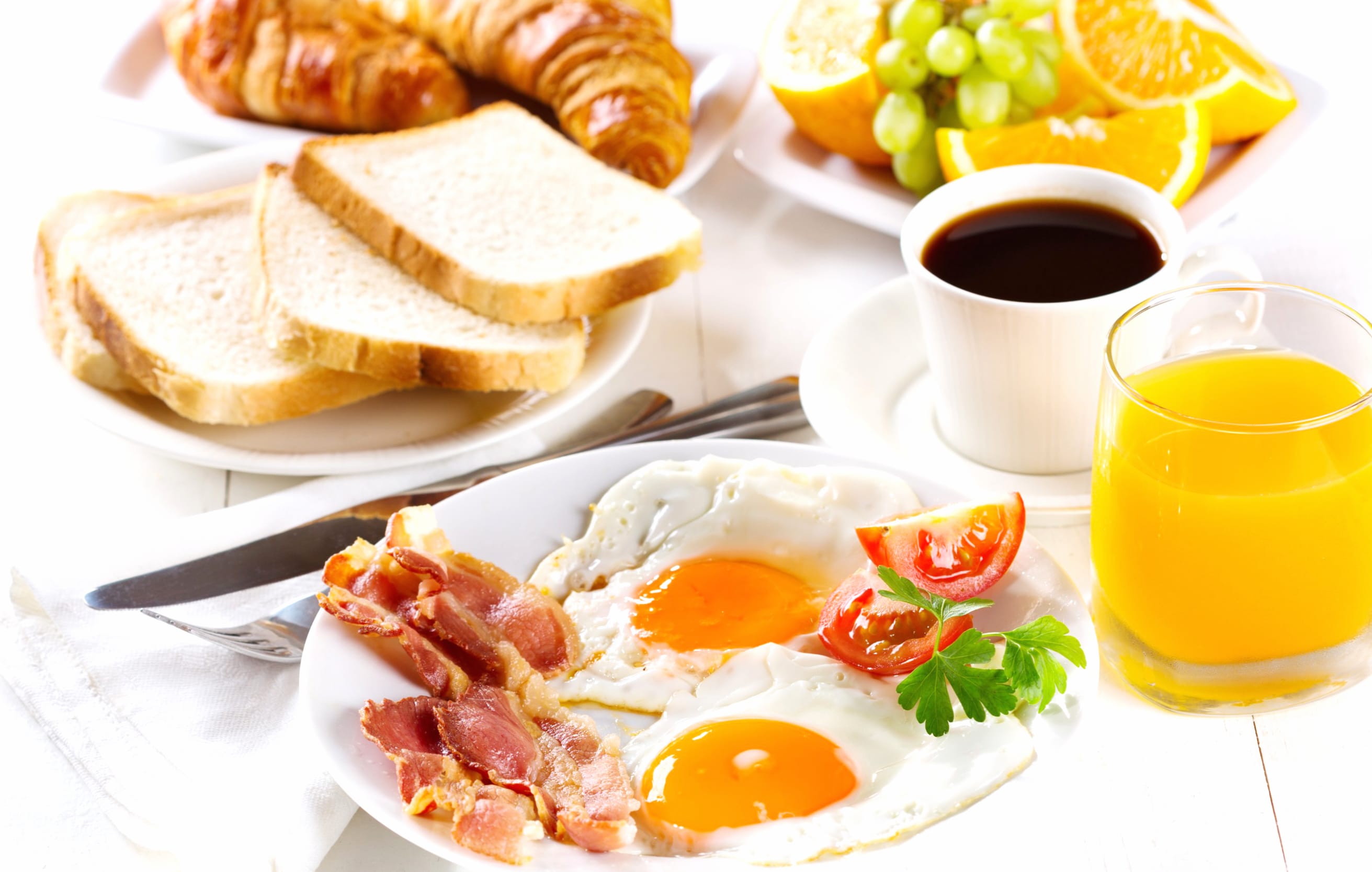 Cup Croissant Egg Fruit Coffee Juice Bread Bacon Food Breakfast wallpapers HD quality