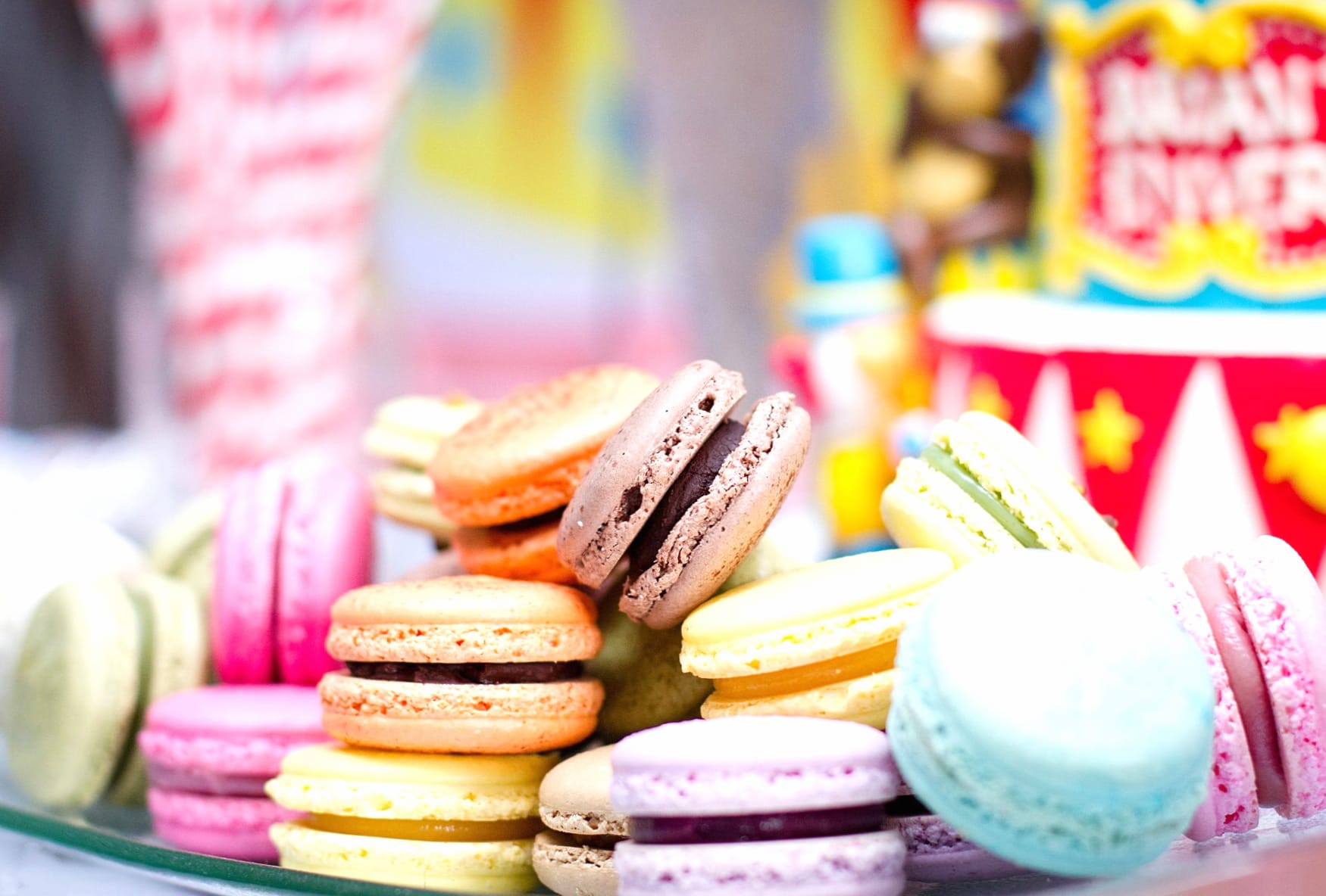 Dessert Biscuit Food Macaron wallpapers HD quality