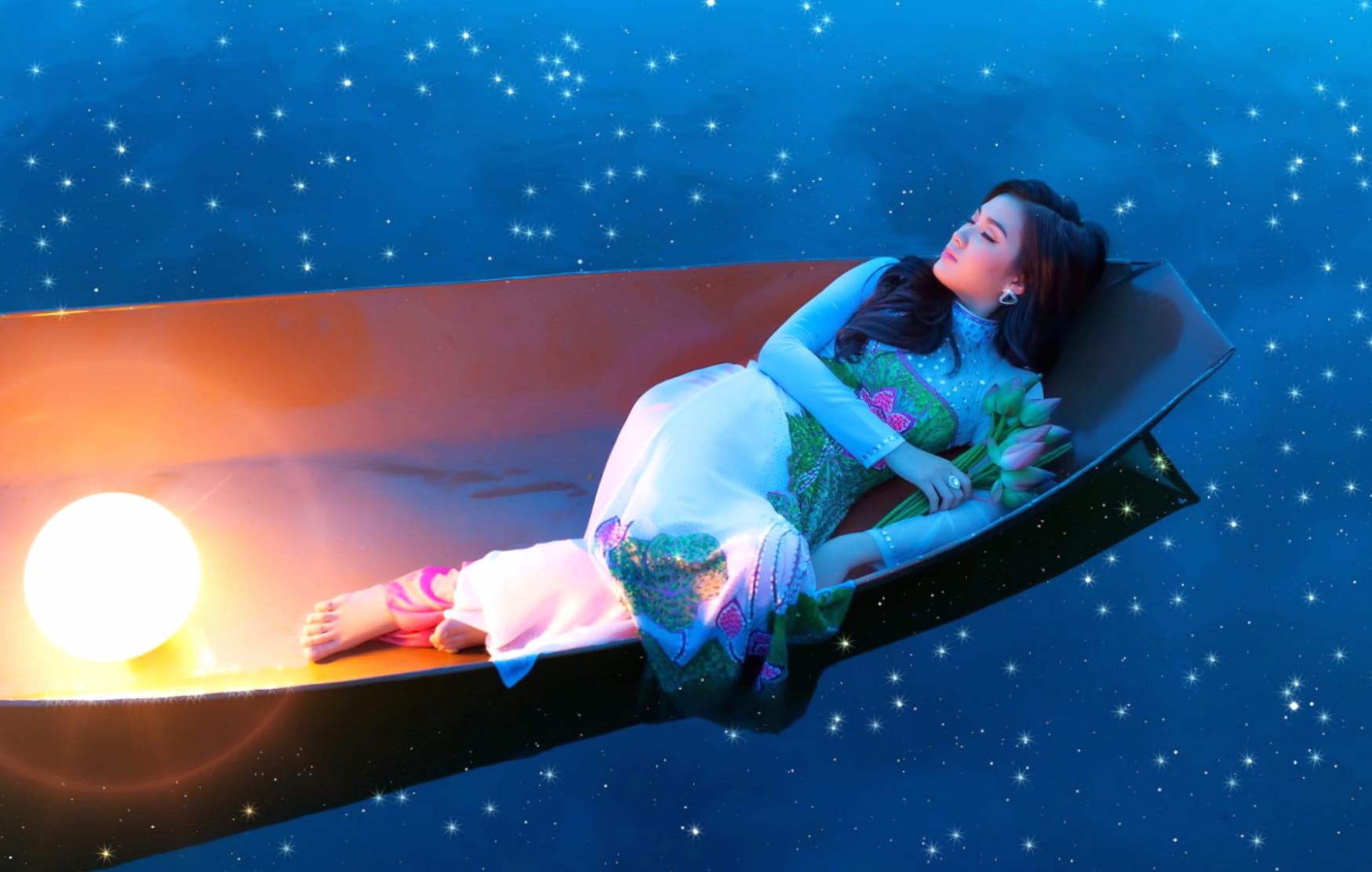 Dreamy Vietnamese Woman in Ao Dai - at 1024 x 1024 iPad size wallpapers HD quality