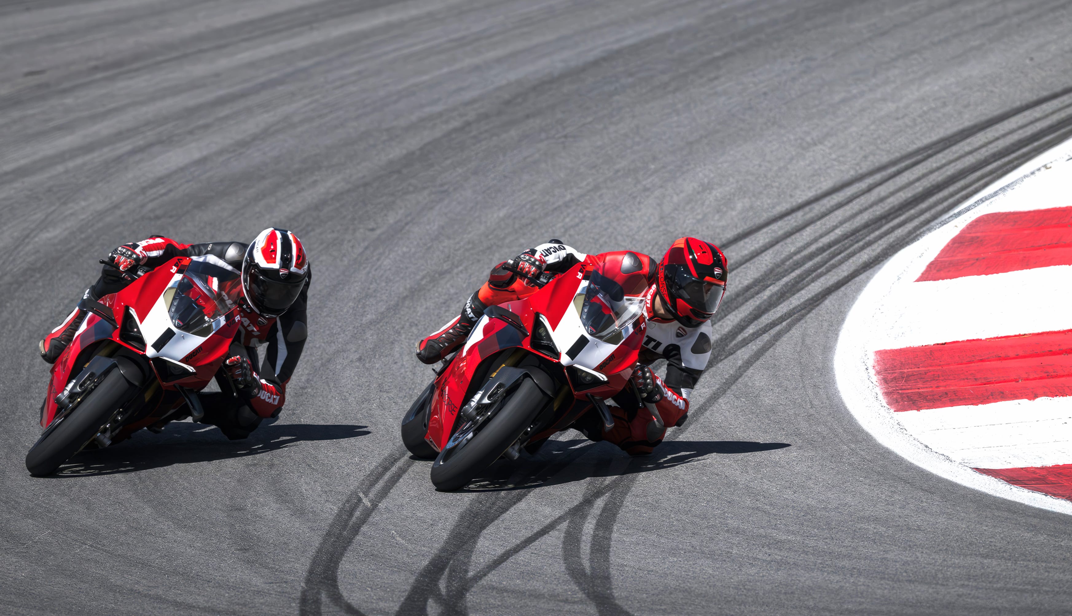 Ducati Panigale V4 R Racing Duo wallpapers HD quality