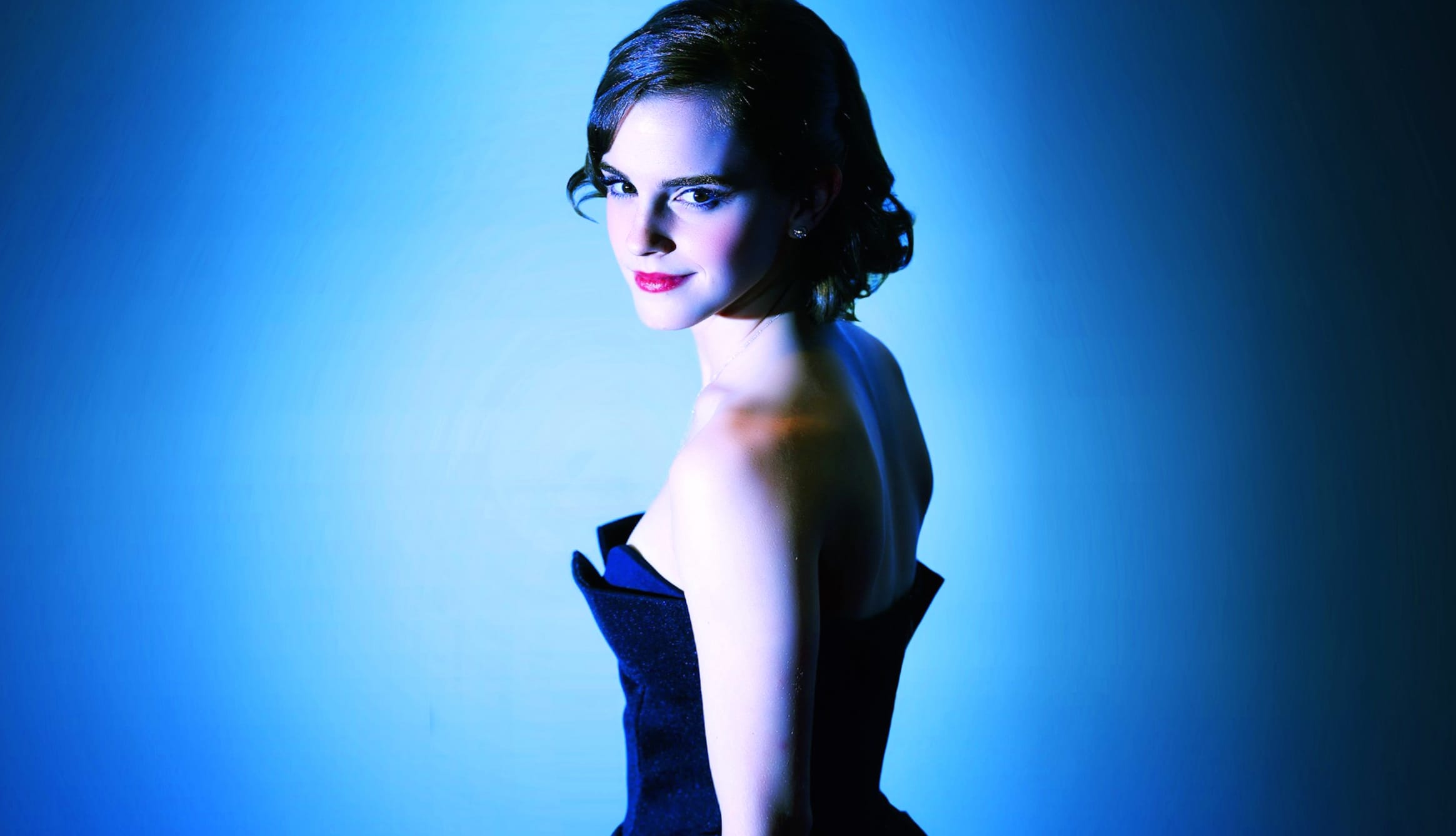 Elegant Emma Watson Celebrity wallpapers HD quality