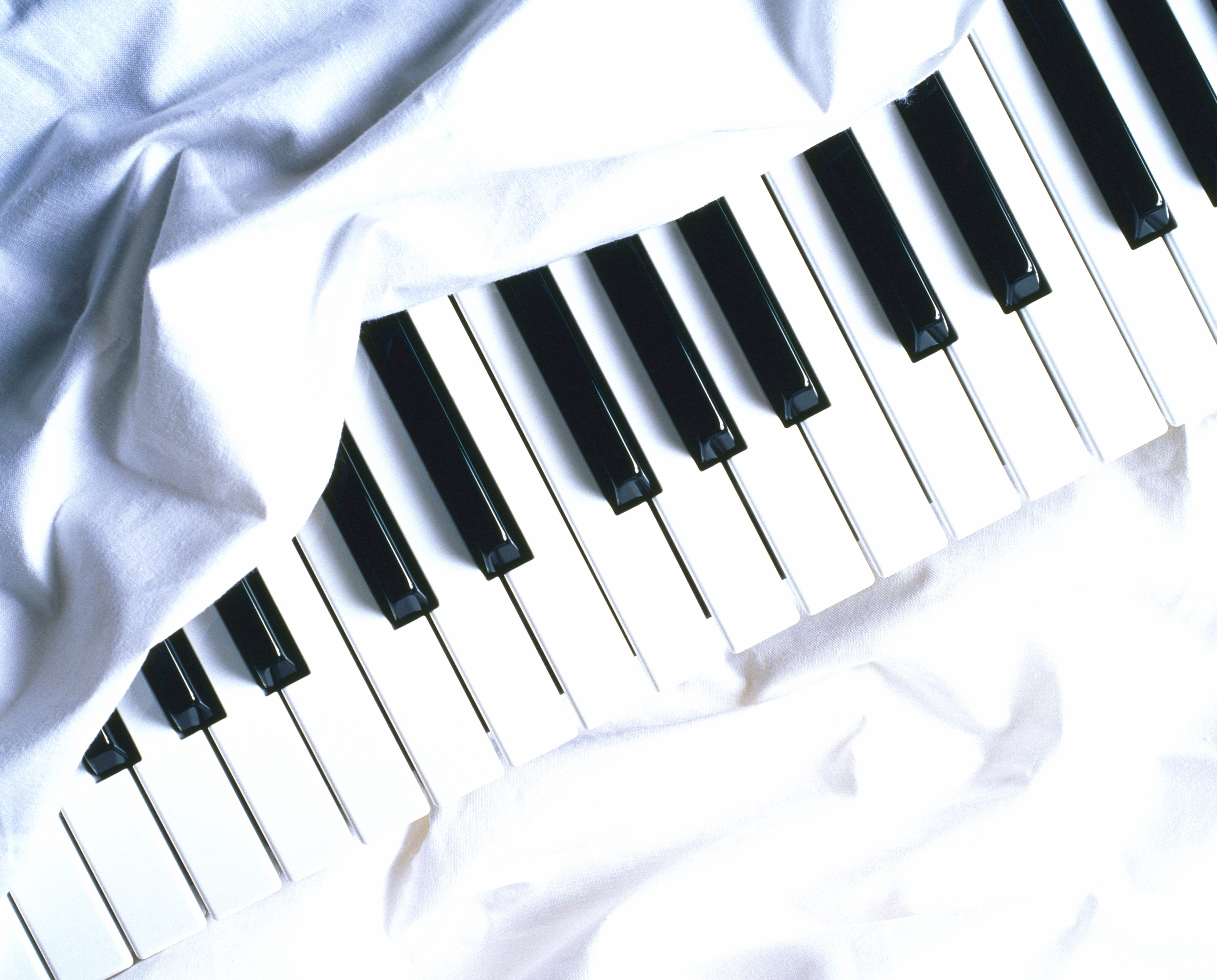 Elegant Piano Keys wallpapers HD quality