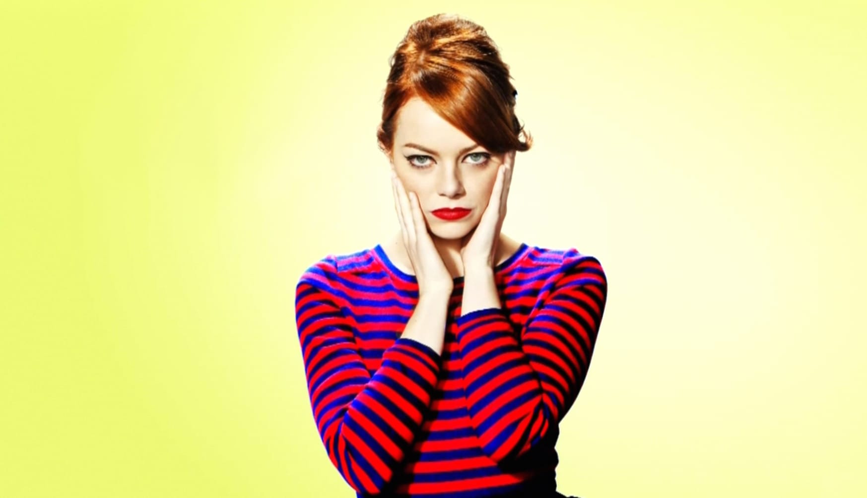 Emma Stone Captivating Celebrity Moment wallpapers HD quality