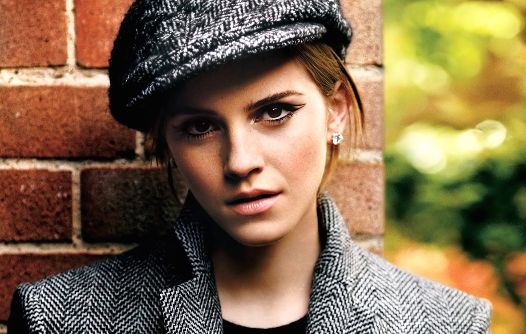 Emma Watson Captivating Celebrity Portrait at 640 x 1136 iPhone 5 size wallpapers HD quality