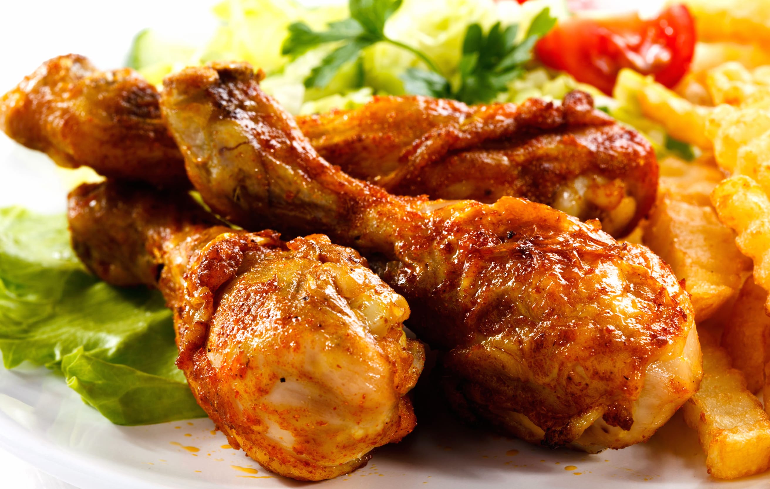 HD Delight Succulent Chicken Feast at 1024 x 1024 iPad size wallpapers HD quality