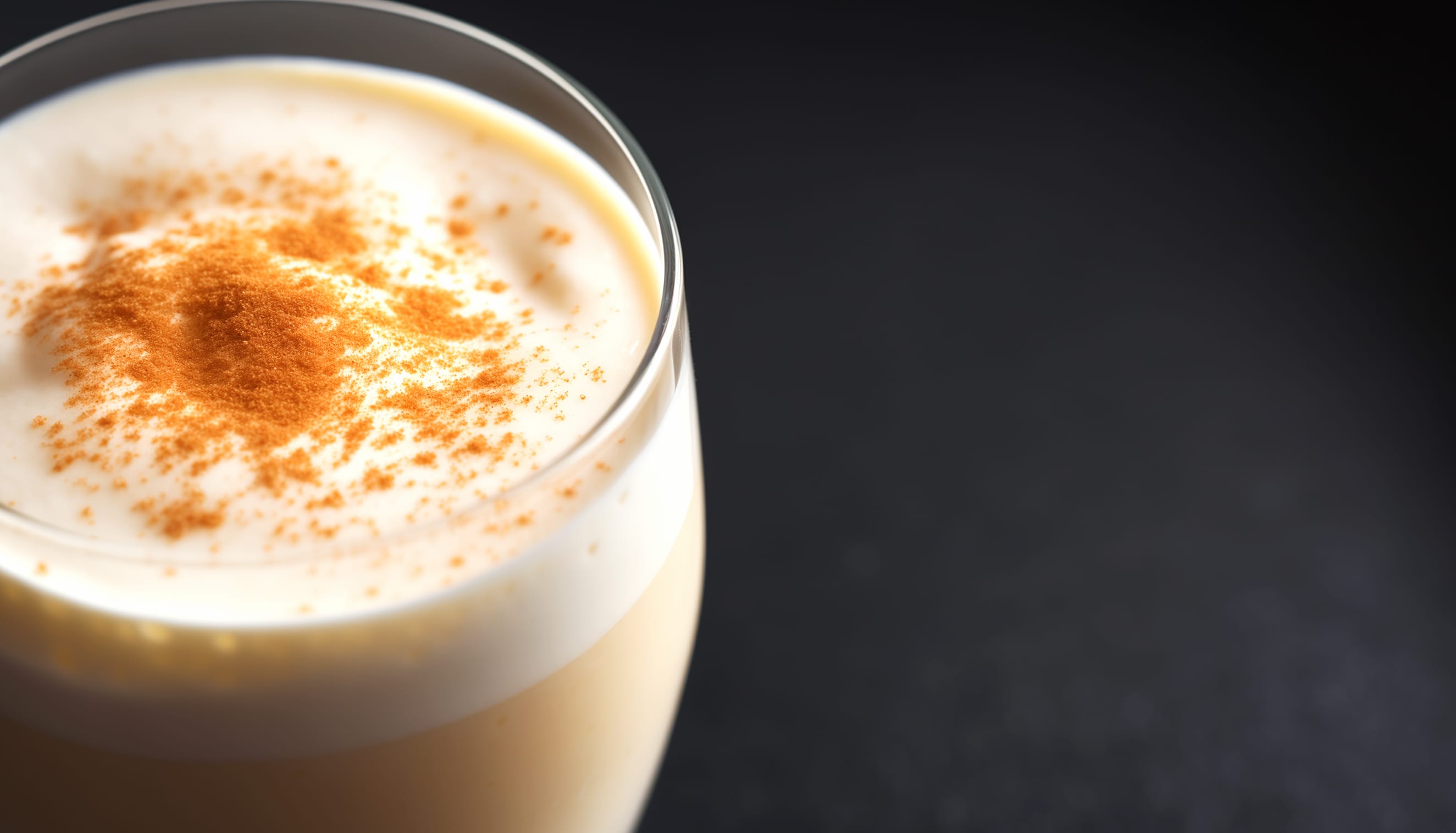 Holiday Eggnog Drink at 1024 x 1024 iPad size wallpapers HD quality