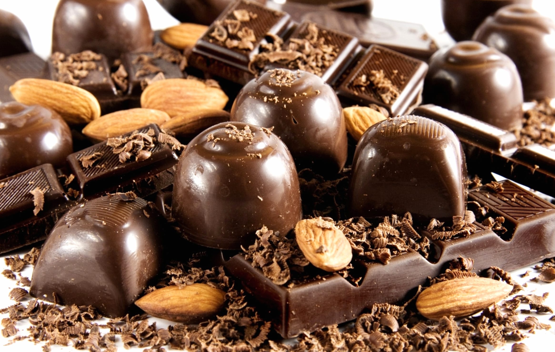 Indulgent Chocolate Delight - at 1152 x 864 size wallpapers HD quality