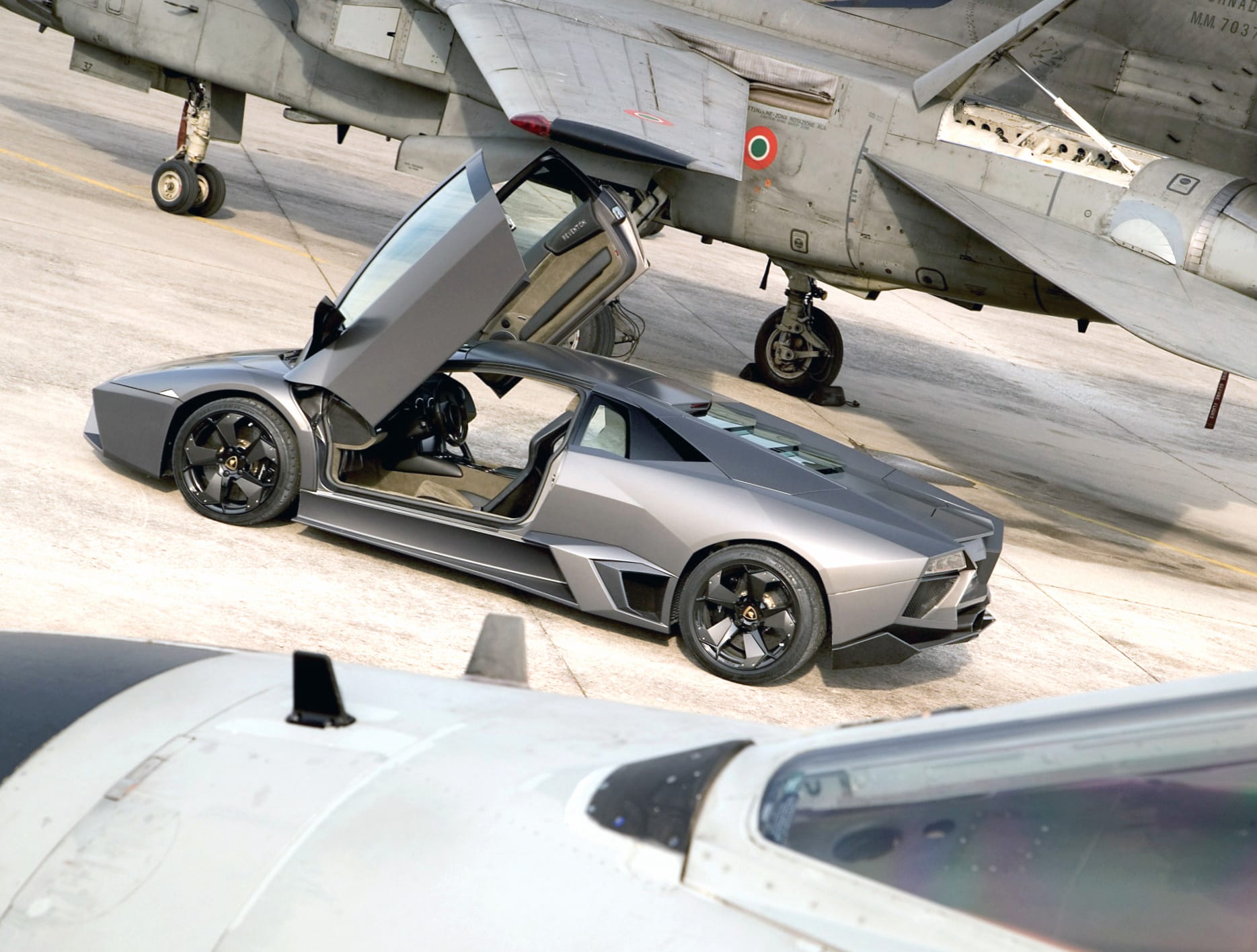 Lamborghini Reventon Elegance wallpapers HD quality