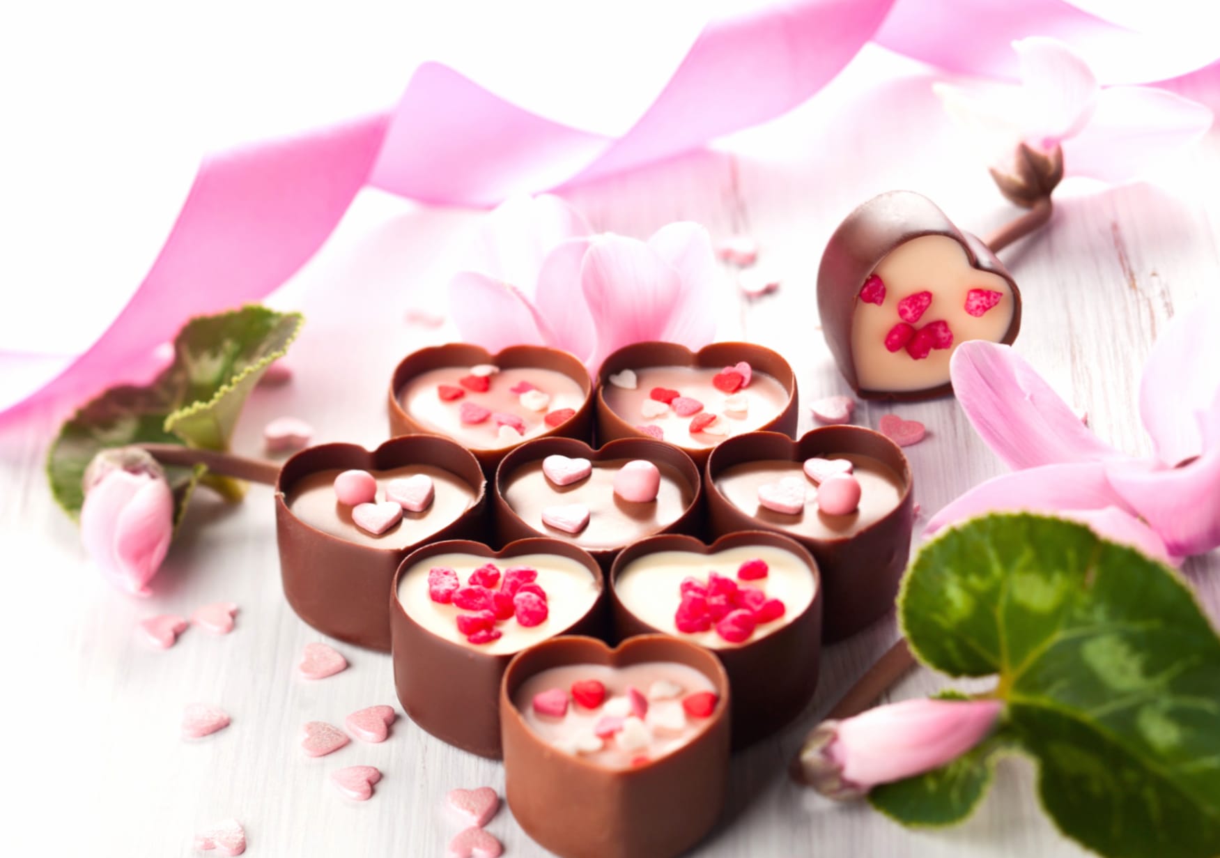 Love Still Life Sweets Heart-shaped Food Chocolate wallpapers HD quality