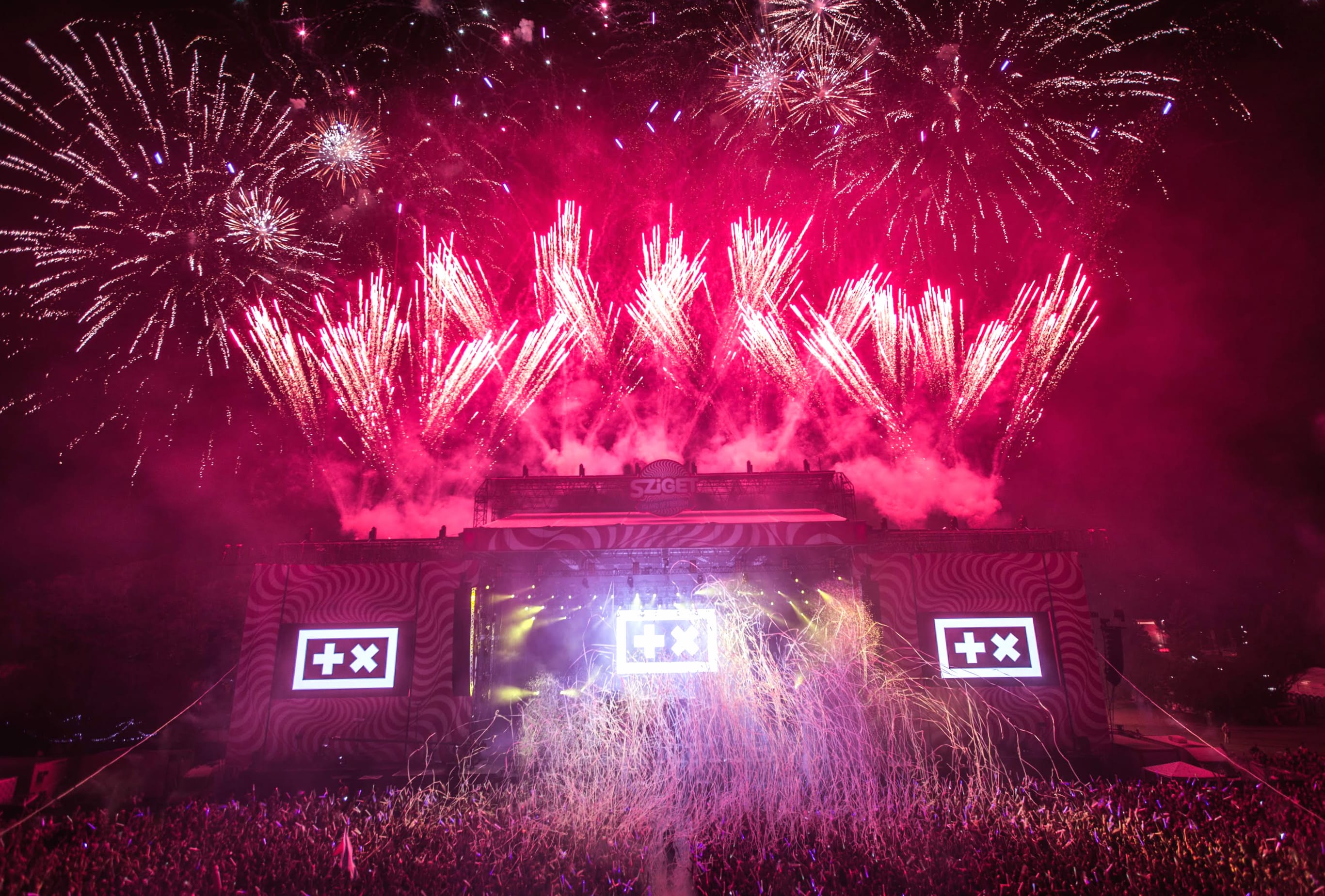 Martin Garrix Live Concert wallpapers HD quality