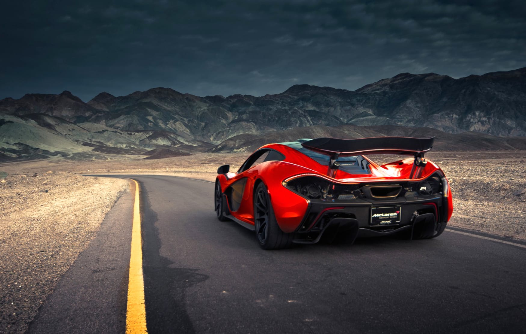 McLaren P1 Majestic Roads at 2048 x 2048 iPad size wallpapers HD quality