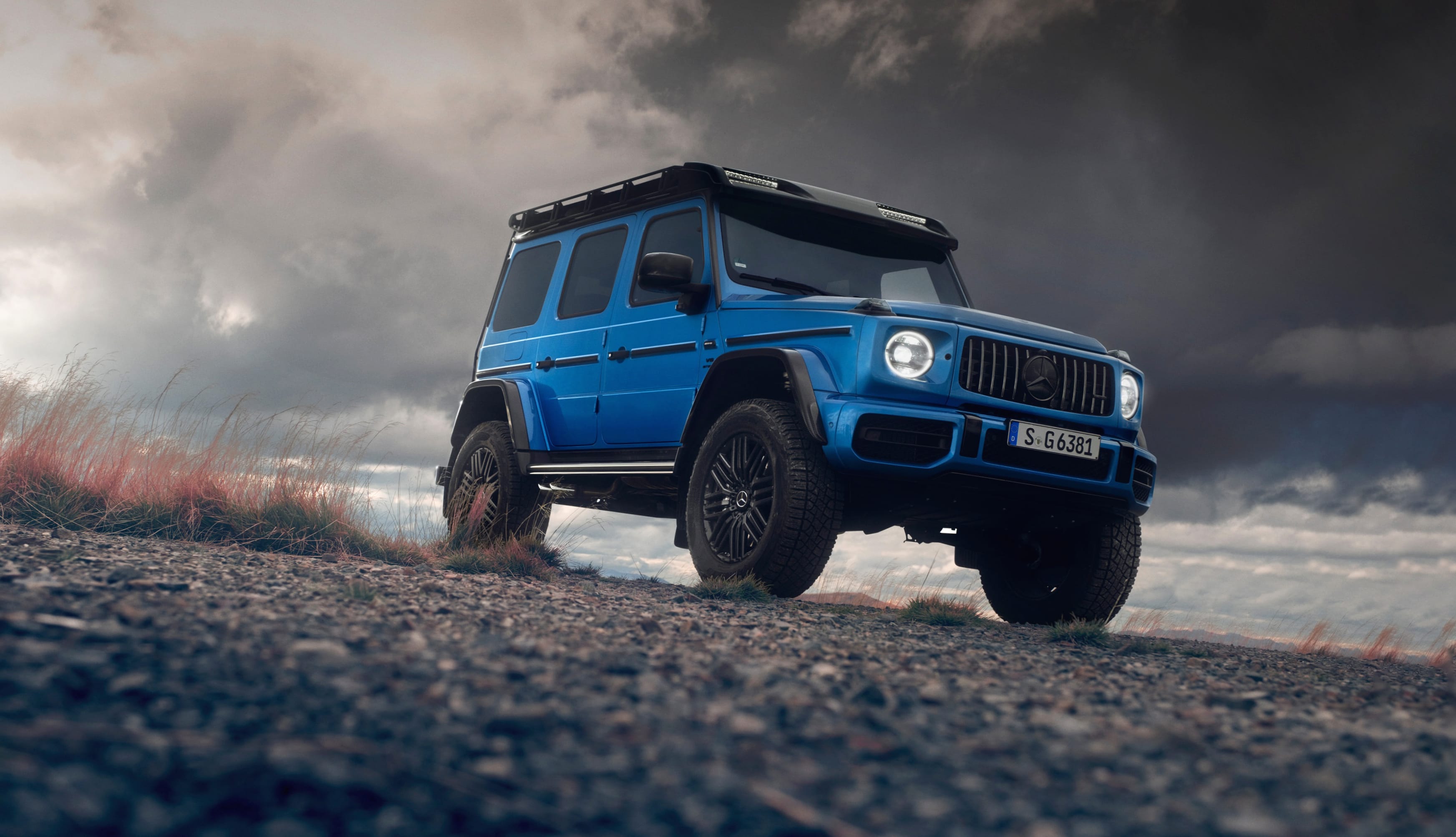 Mercedes G63 G Wagon at 2048 x 2048 iPad size wallpapers HD quality