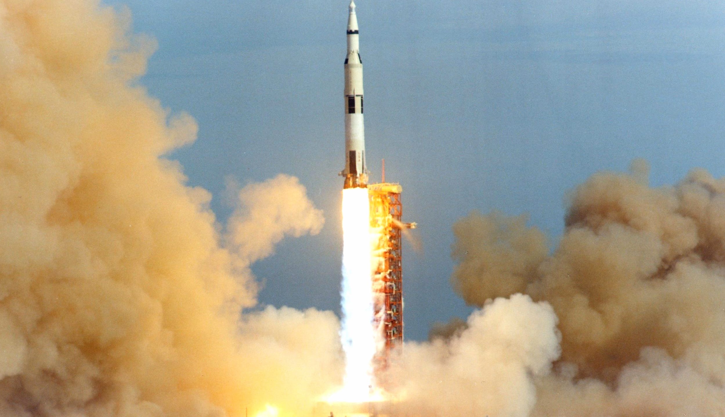 Saturn V Launch wallpapers HD quality