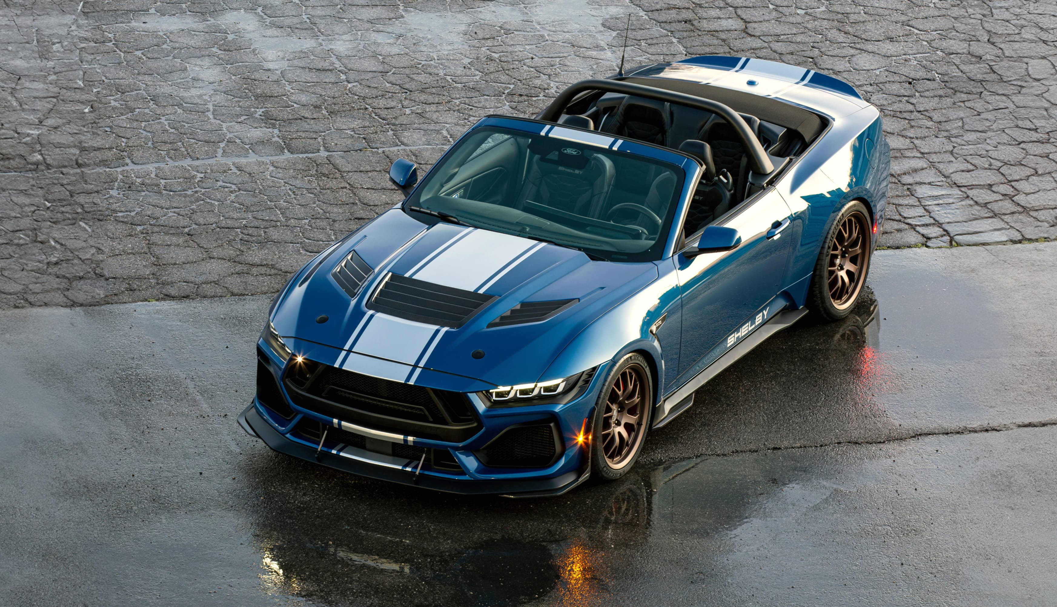 Shelby Super Snake Convertible at 640 x 1136 iPhone 5 size wallpapers HD quality