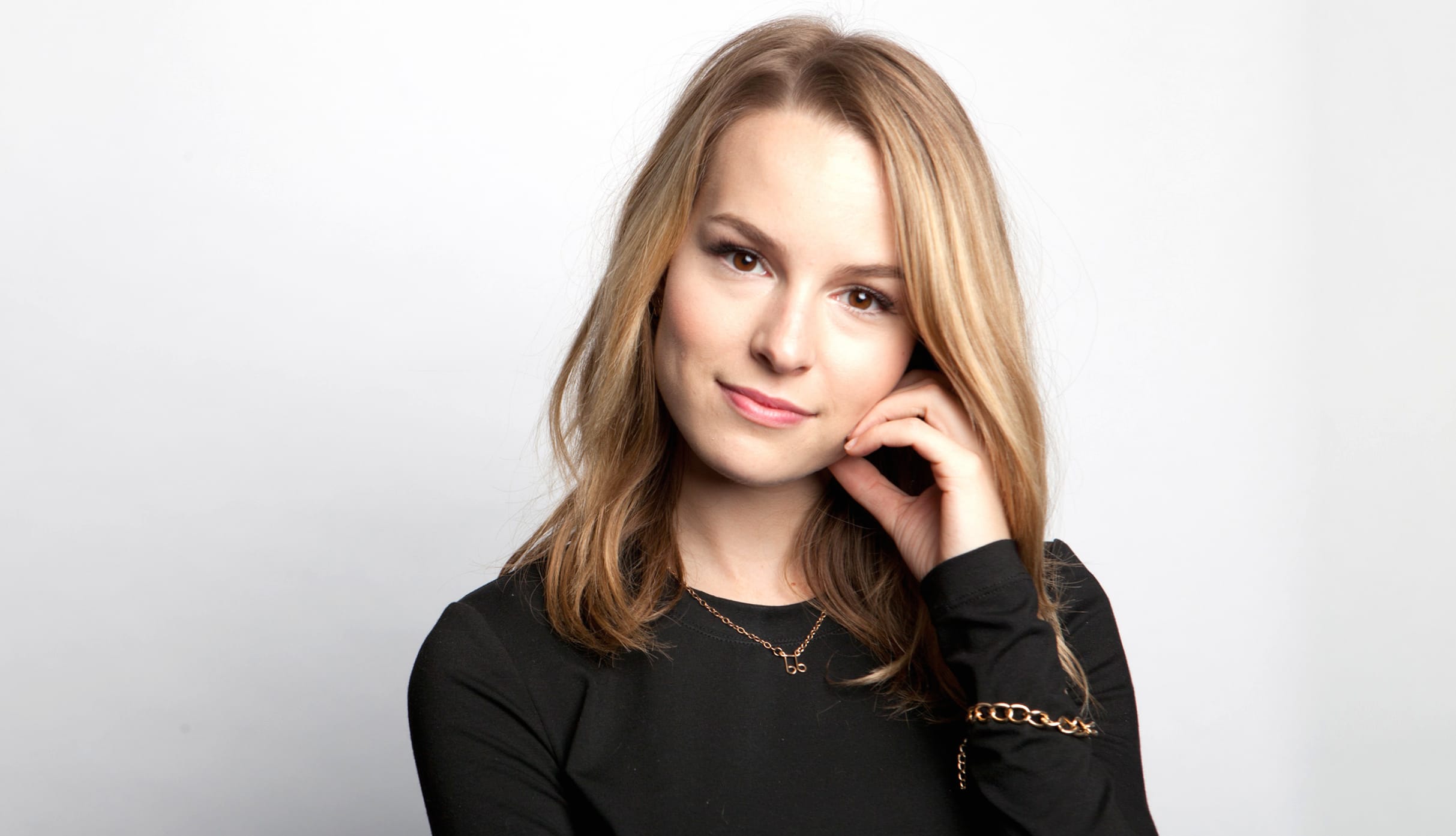 Singer Actress Music Bridgit Mendler at 1600 x 900 HD size wallpapers HD quality