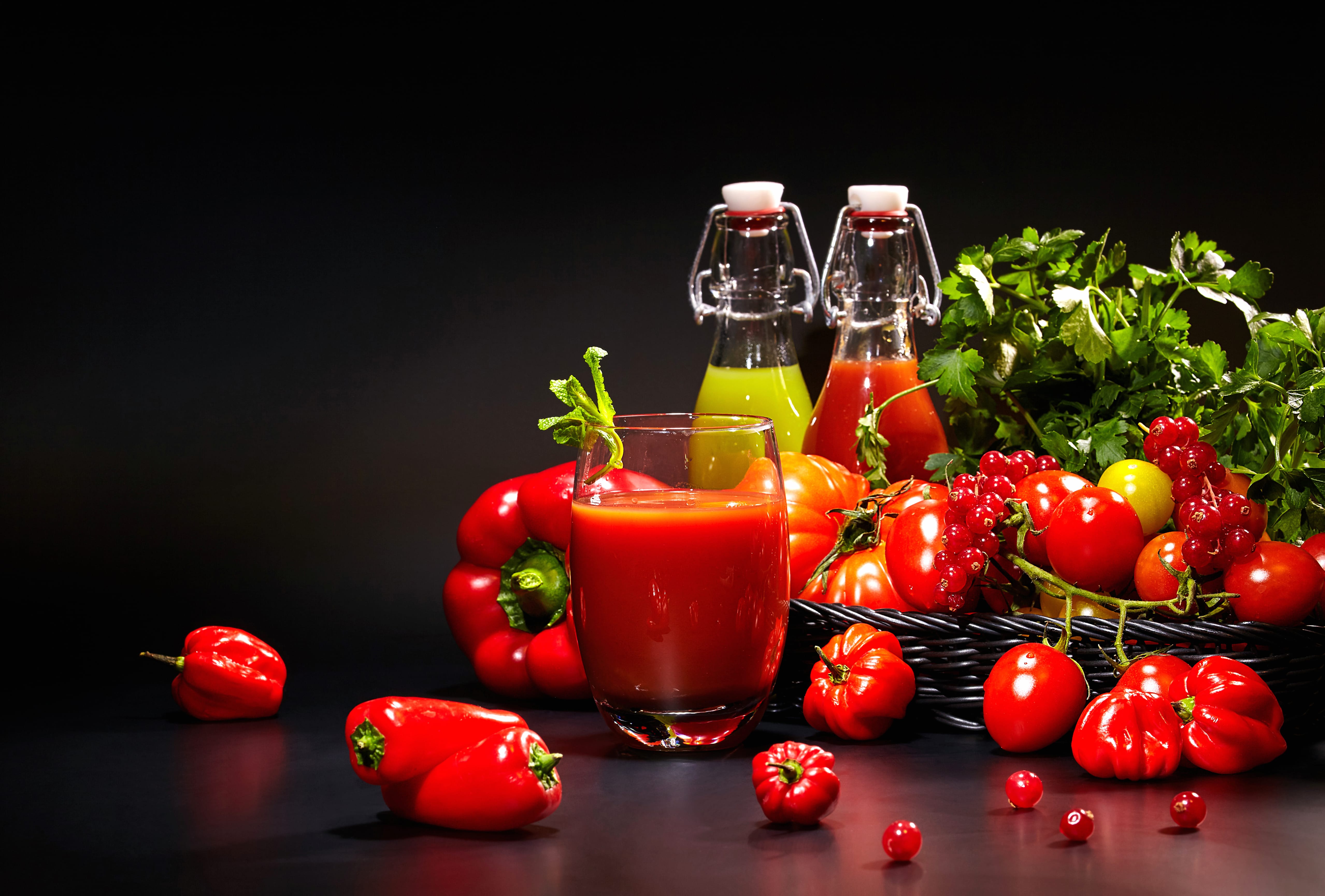 Still Life Tomato Pepper Glass Food Juice at 1280 x 960 size wallpapers HD quality