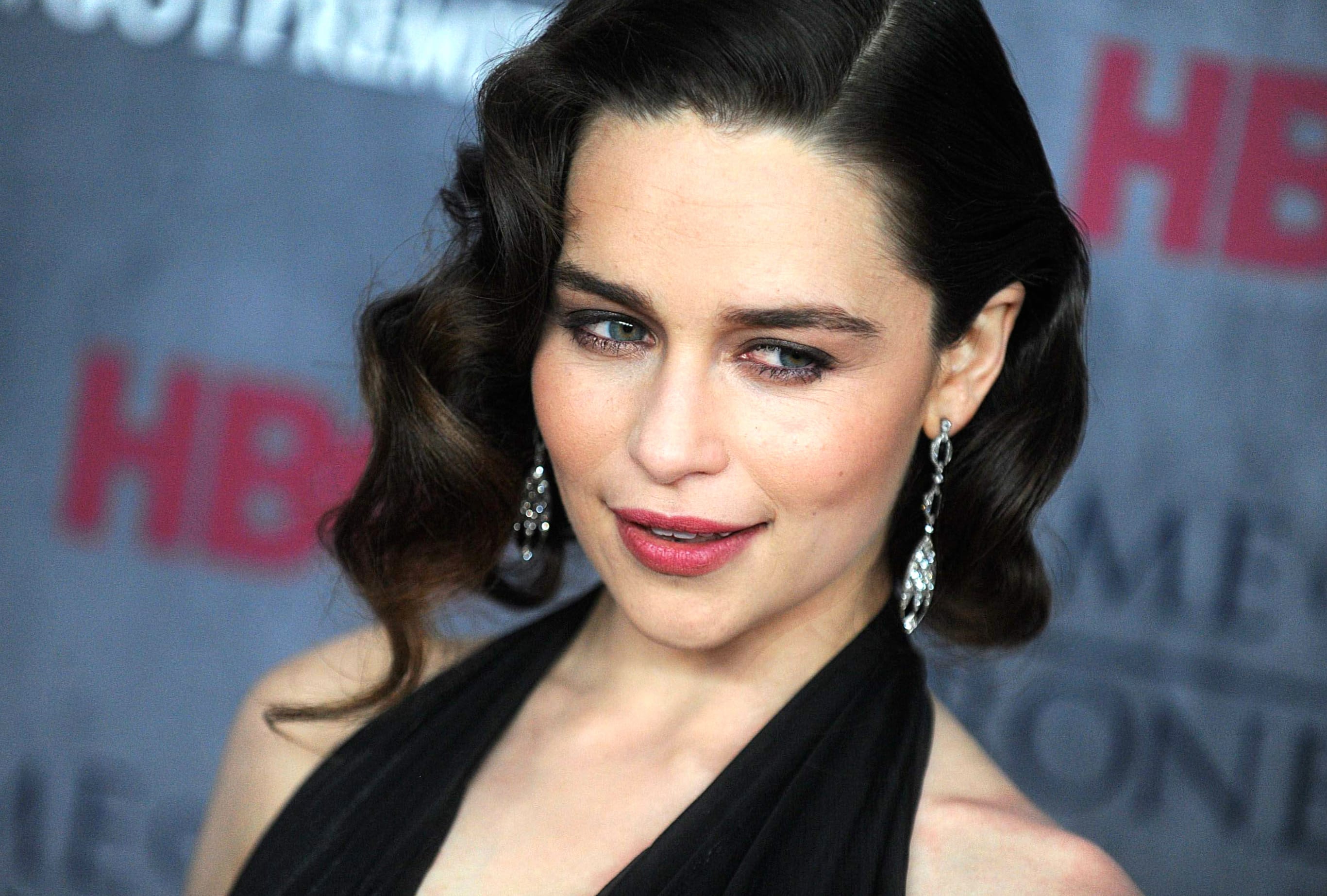 Stunning Emilia Clarke wallpapers HD quality