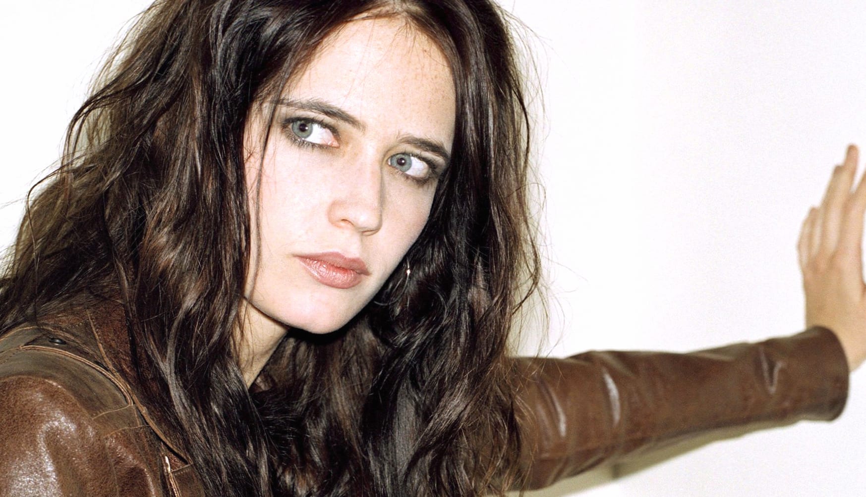 Stunning Eva Green wallpapers HD quality