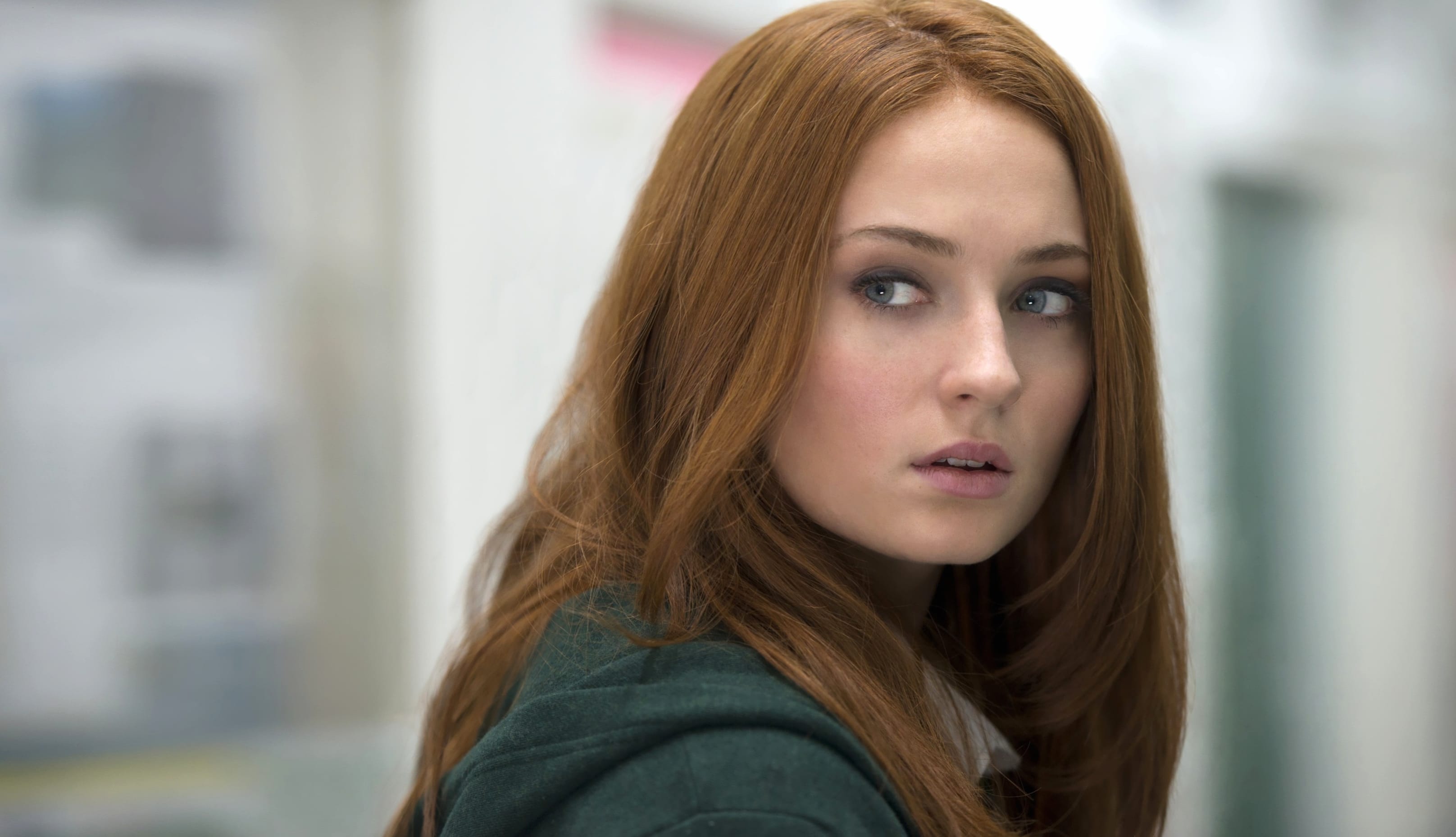 Stunning of Blue-Eyed Redhead Actress Sophie Turner wallpapers HD quality