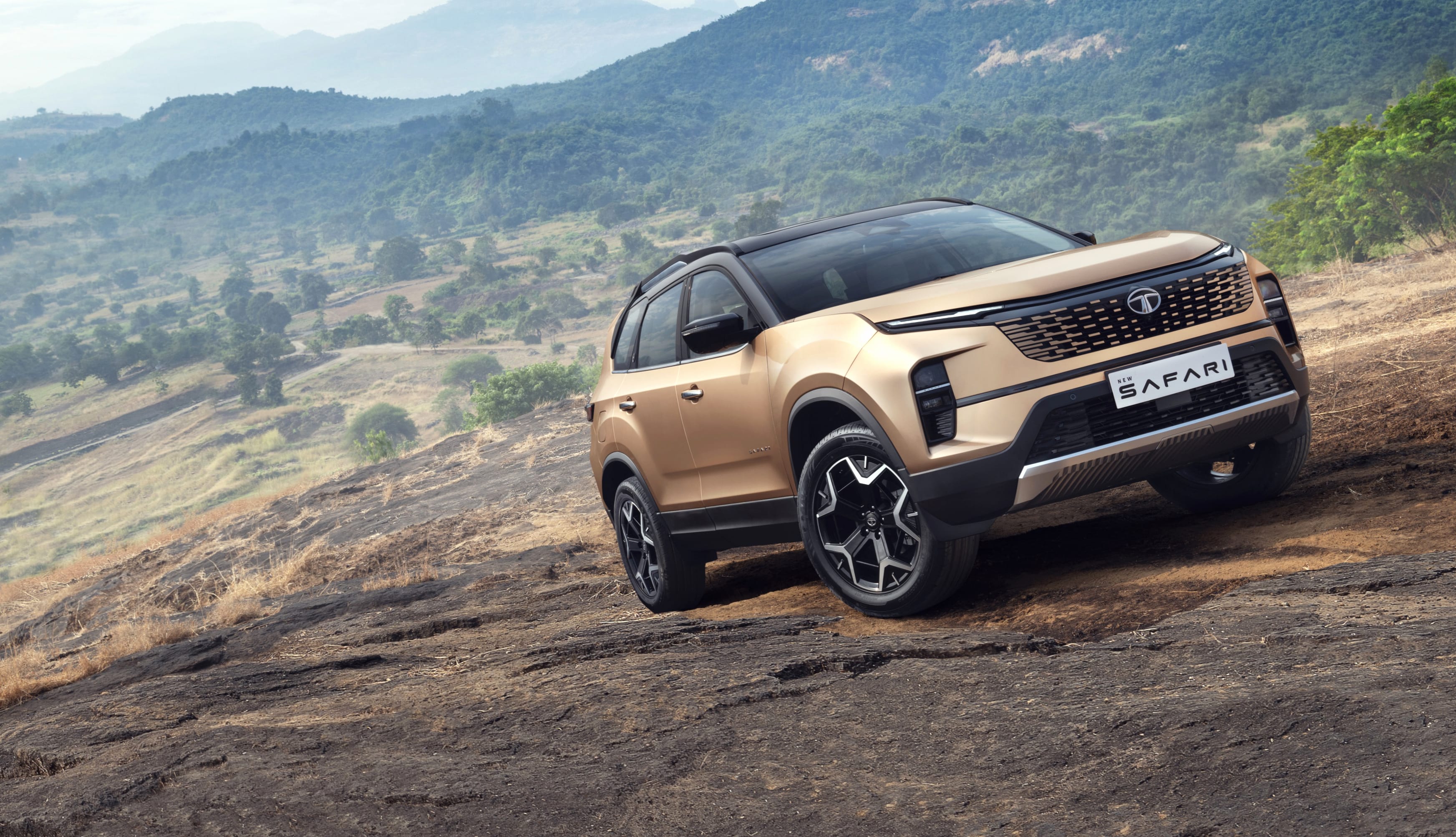 Tata Safari 8K at 1600 x 1200 size wallpapers HD quality