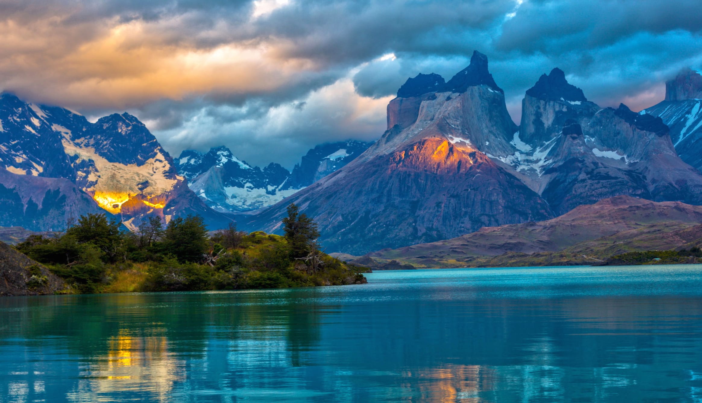 Torres del Paine Serenity - at 1600 x 900 HD size wallpapers HD quality