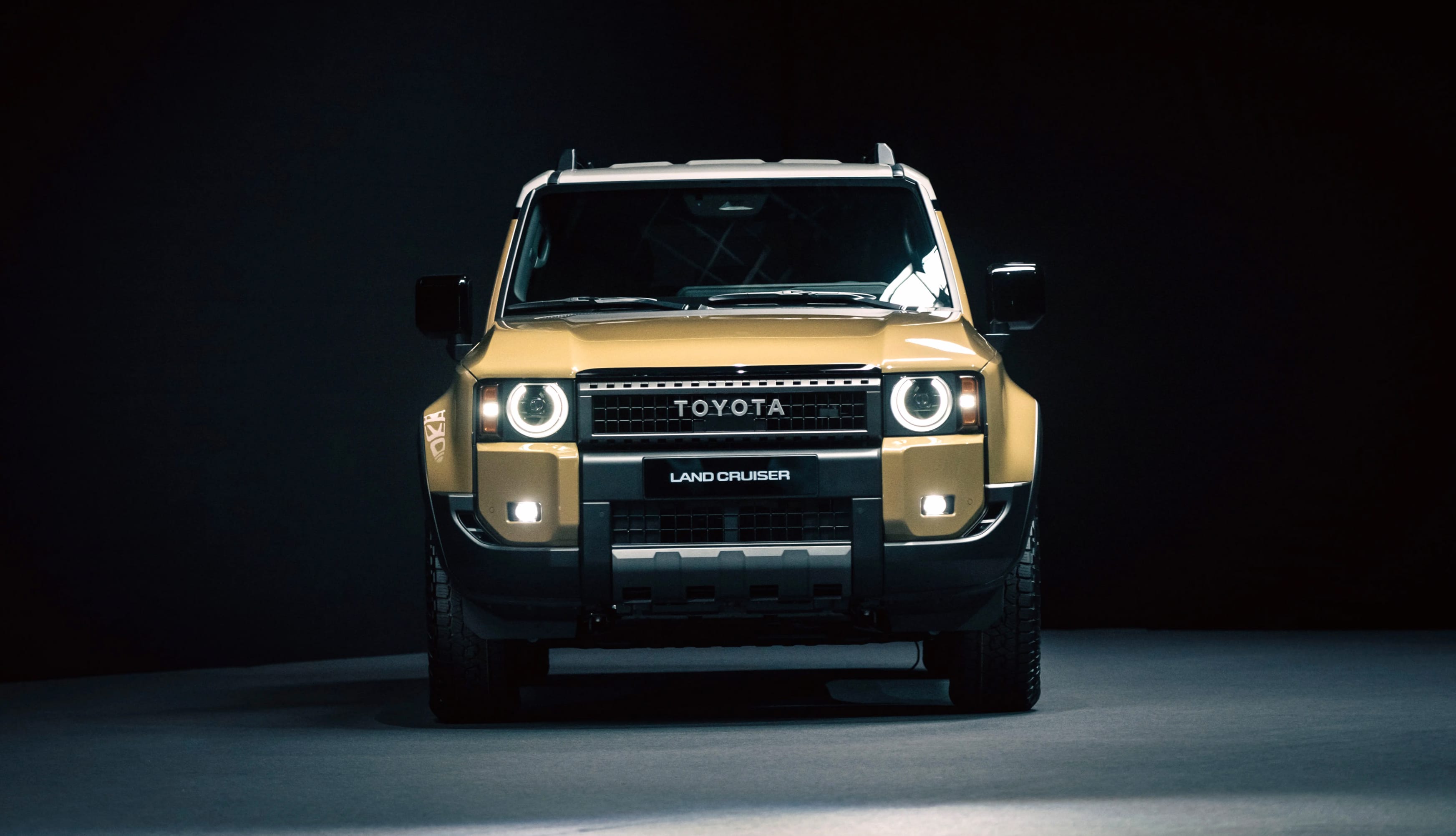 Toyota Land Cruiser 2024 5K at 320 x 480 iPhone size wallpapers HD quality