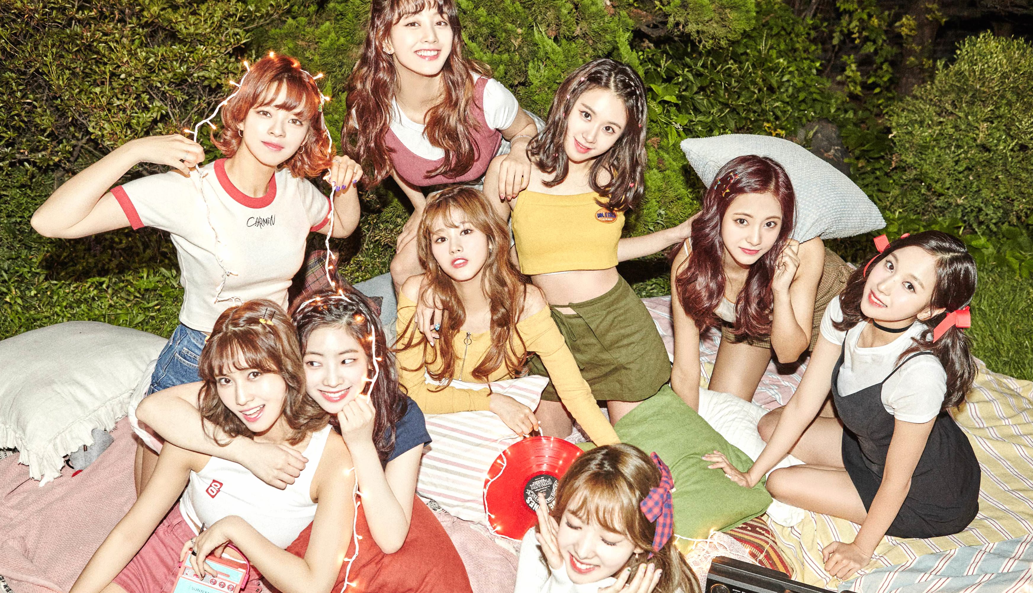 TWICE K-Pop Girl Band in HD at 320 x 480 iPhone size wallpapers HD quality