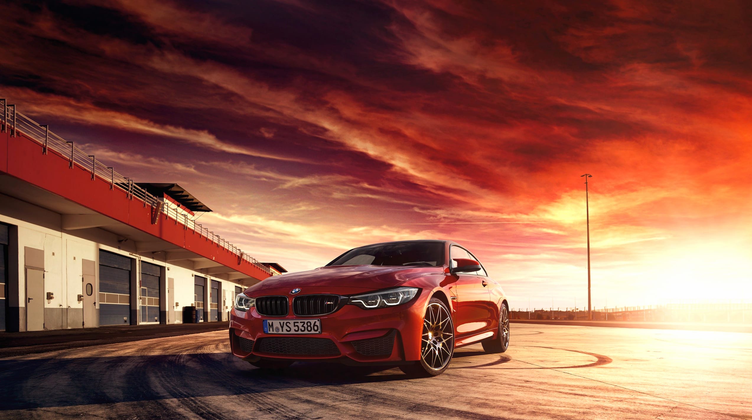 Vehicle BMW M4 at 640 x 960 iPhone 4 size wallpapers HD quality