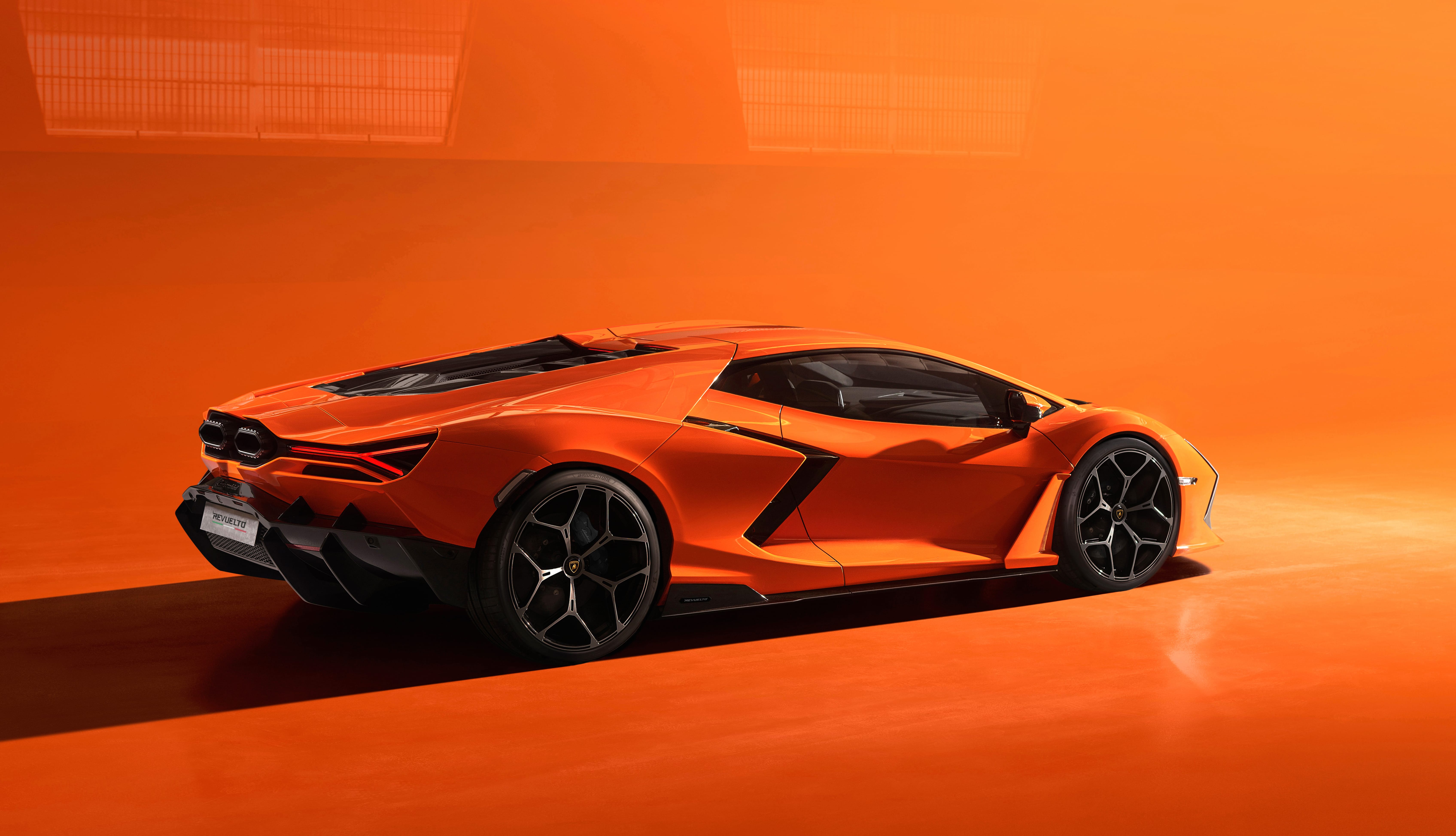 Vehicle Lamborghini Revuelto wallpapers HD quality