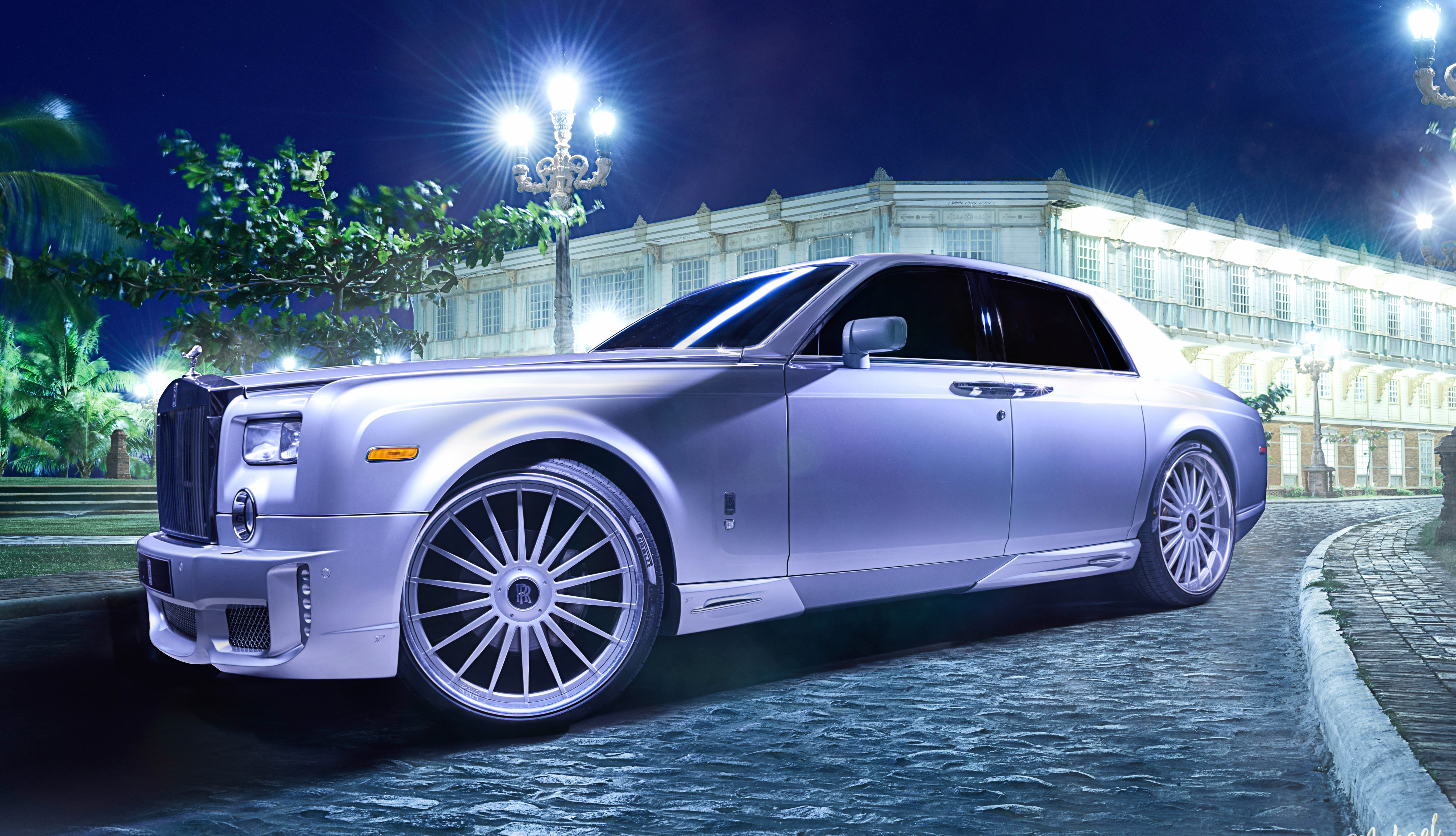 Vehicle Rolls-Royce Ghost 8k Ultra wallpapers HD quality