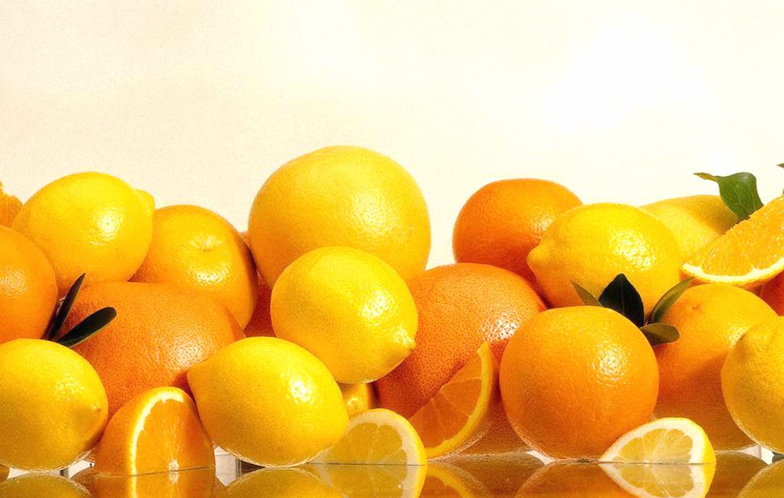 Vibrant Citrus Delight wallpapers HD quality