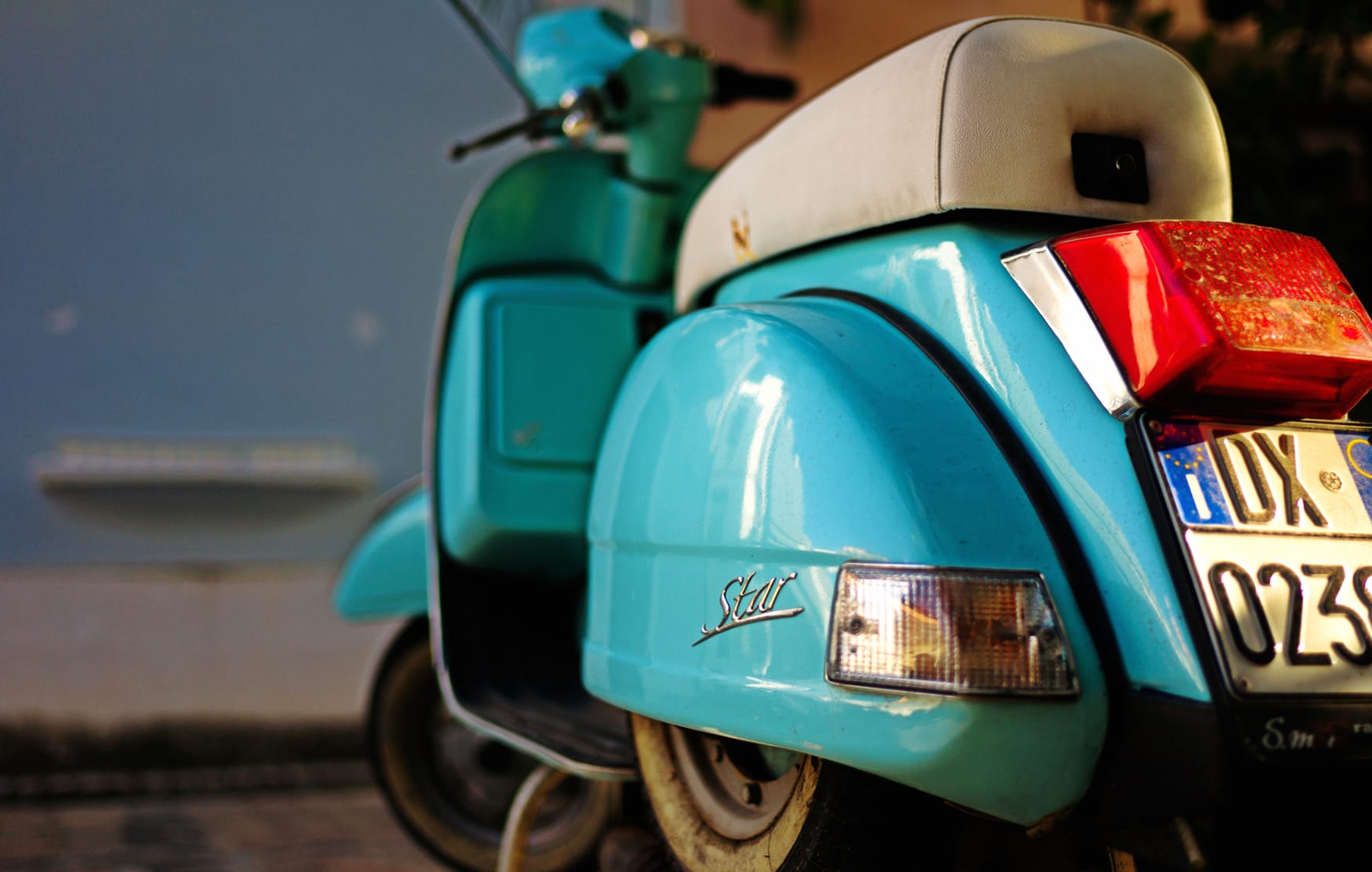 Vintage Scooter wallpapers HD quality