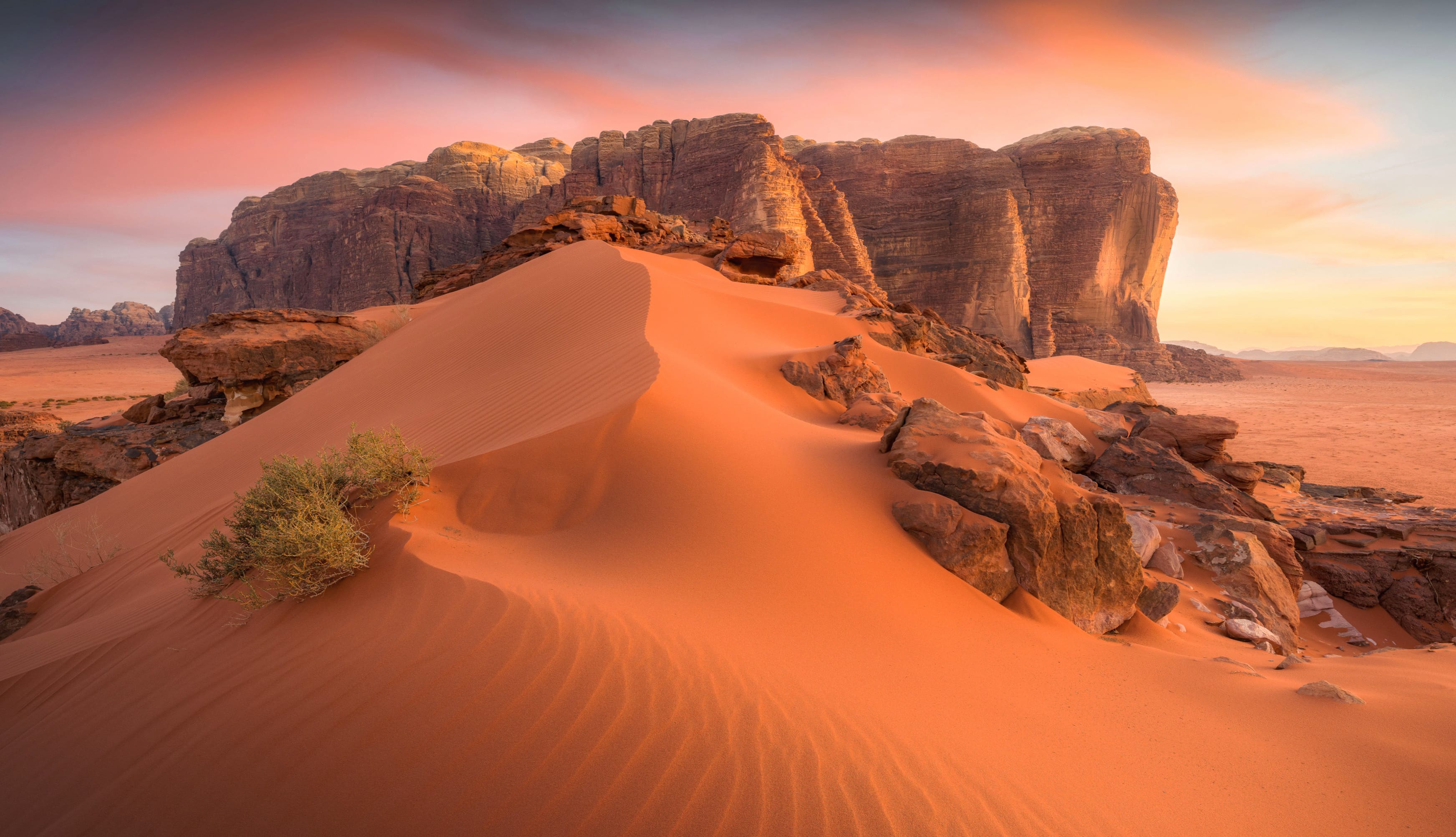 Wadi Rum Valley of the Moon wallpapers HD quality